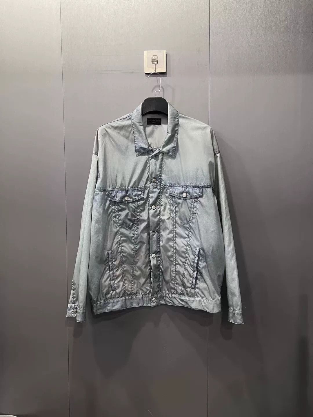 Balenciaga Balenciaga Digital Denim Print Jacket Size 2 Size US M / EU 48-50 / 2 - 2 Thumbnail