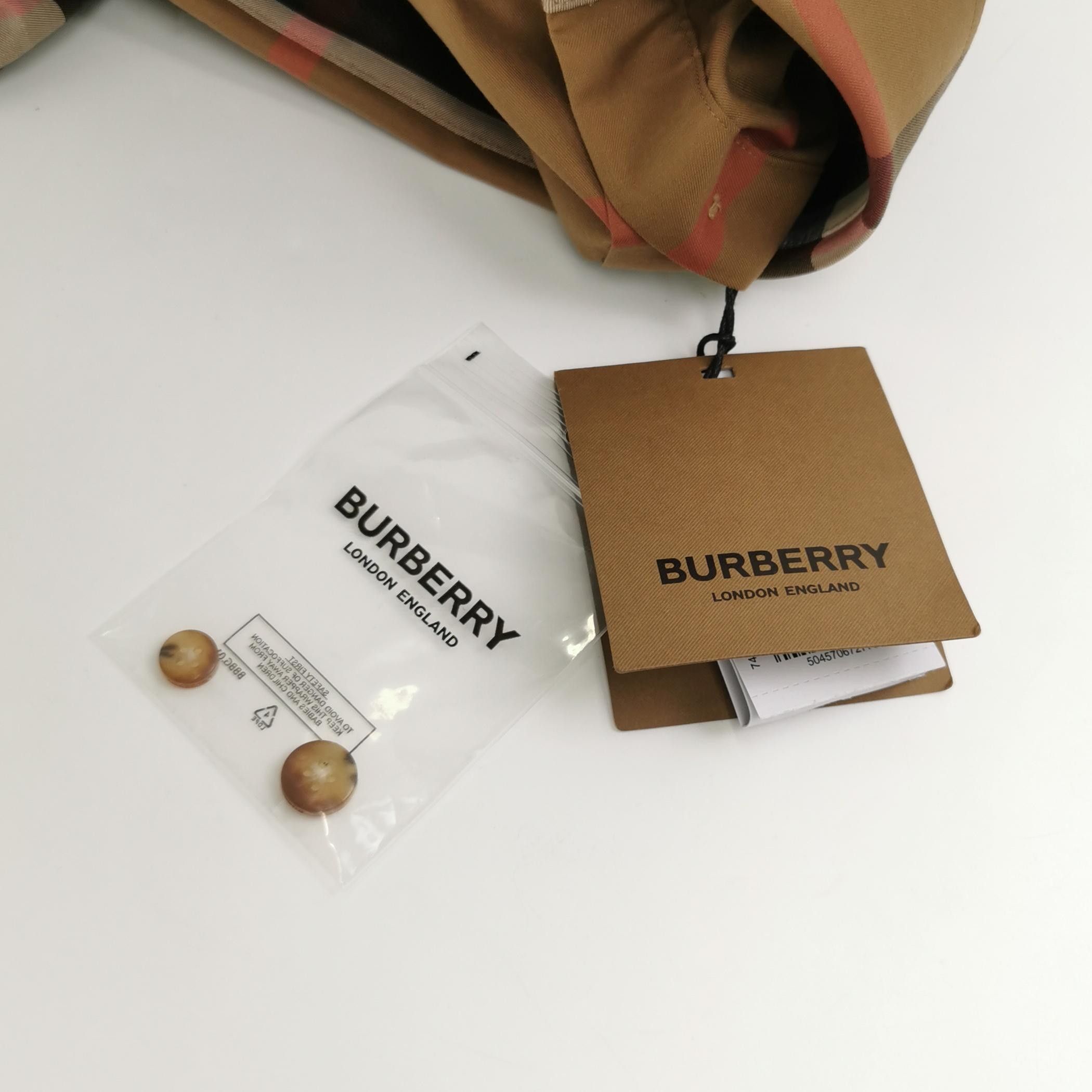 Burberry Burberry Men l Button Ups Size US L / EU 52-54 / 3 - 3 Thumbnail