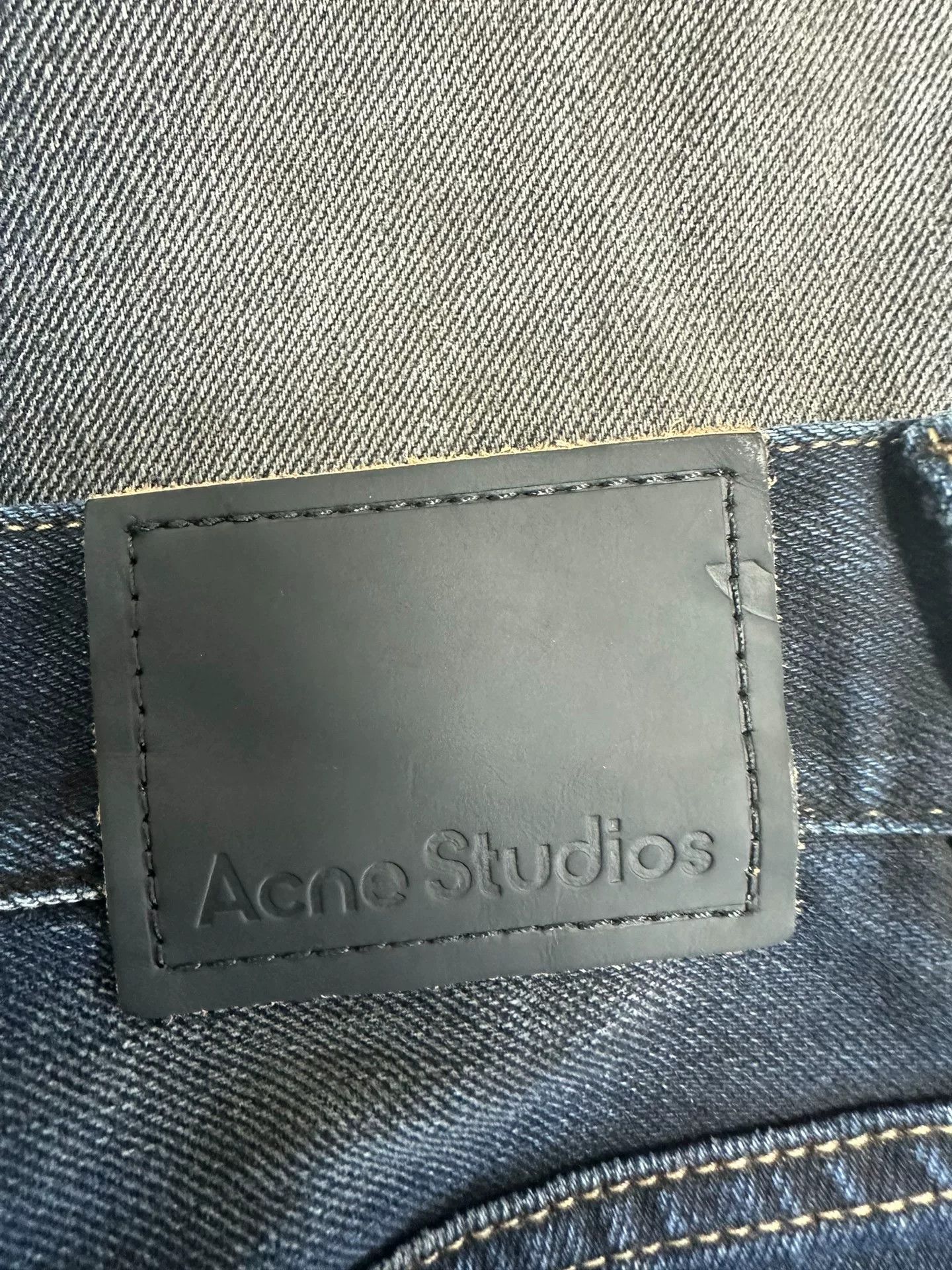 Acne Studios Acne Studios Dark Wash Wide Leg Jeans 25 Size 25" / US 0 / IT 36 - 4 Thumbnail