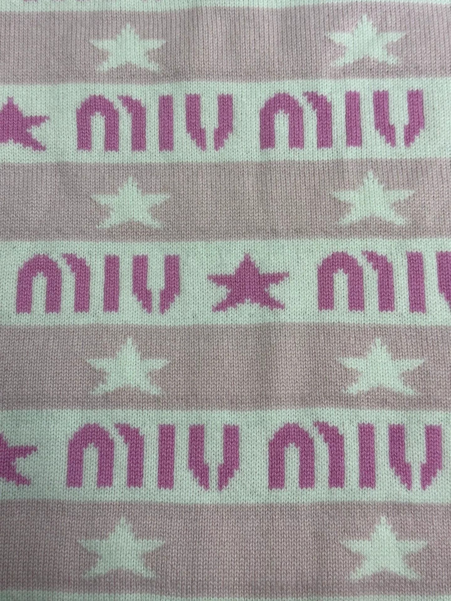 Miu Miu Miu Miu Logo Star Cashmere Sweater IT 40 Size S / US 4 / IT 40 - 4 Thumbnail