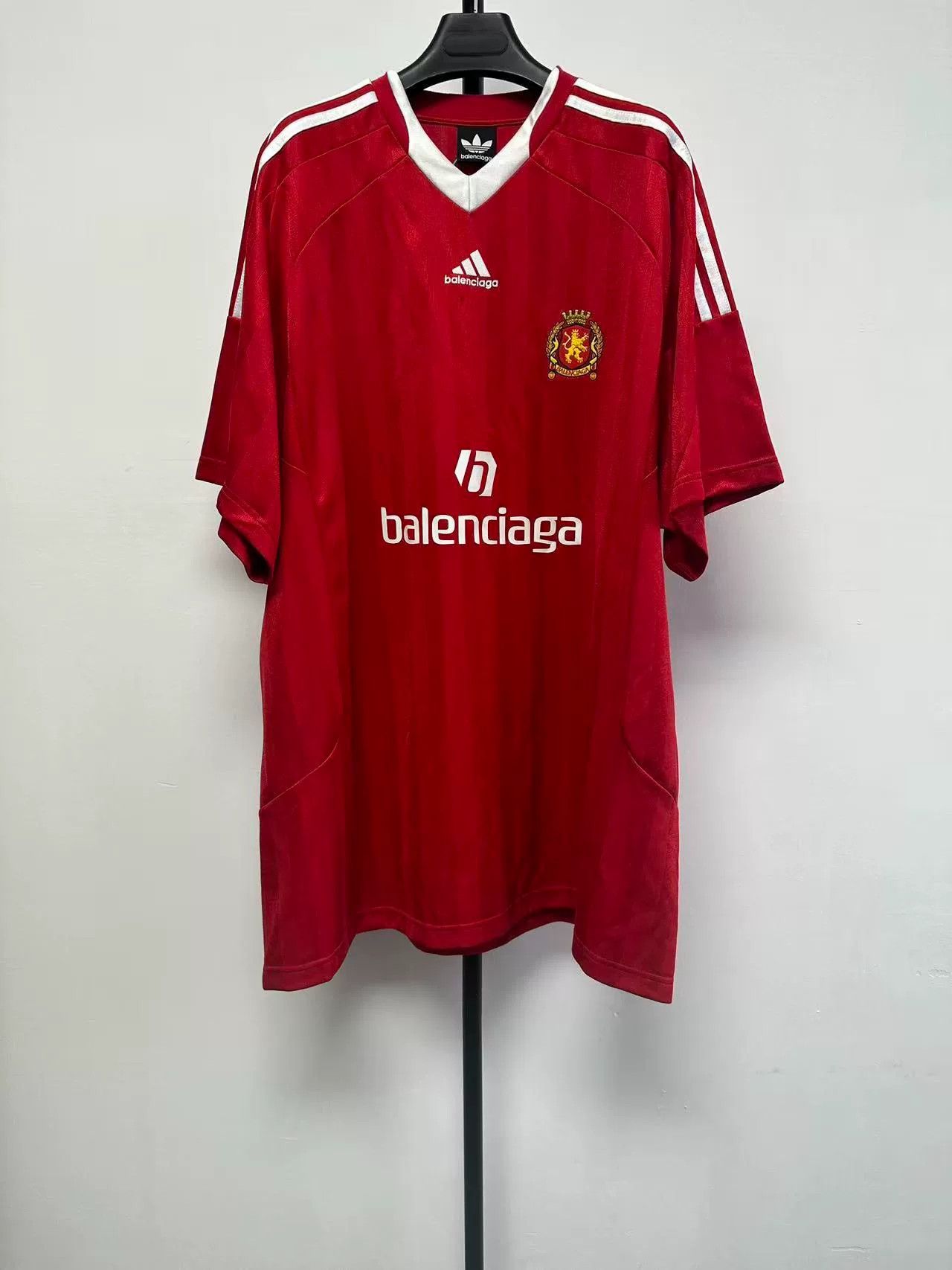 Adidas × Balenciaga Balenciaga x Adidas Red Striped Soccer Jersey 4 Size US XL / EU 56 / 4 - 2 Thumbnail