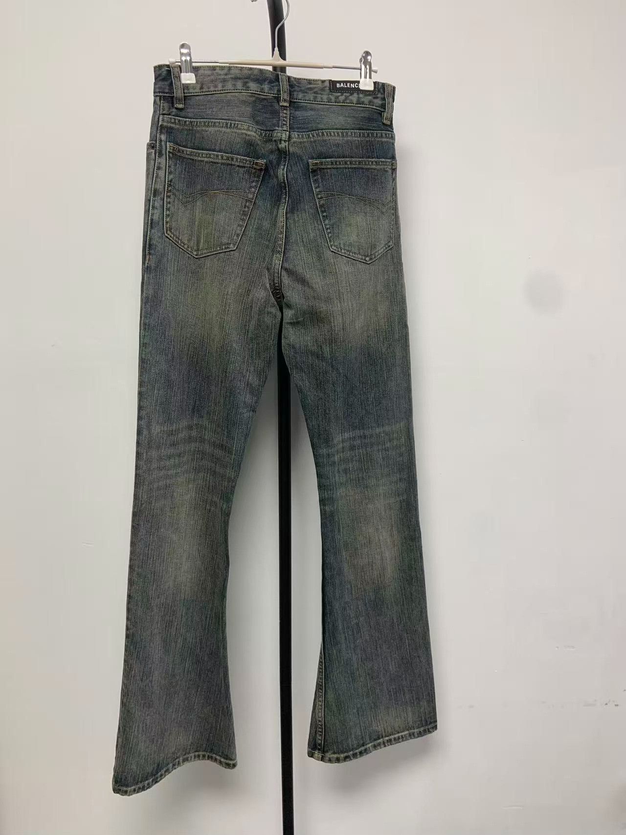 Balenciaga Balenciaga Washed Flare Jeans XS Size US 28 / EU 44 - 3 Thumbnail