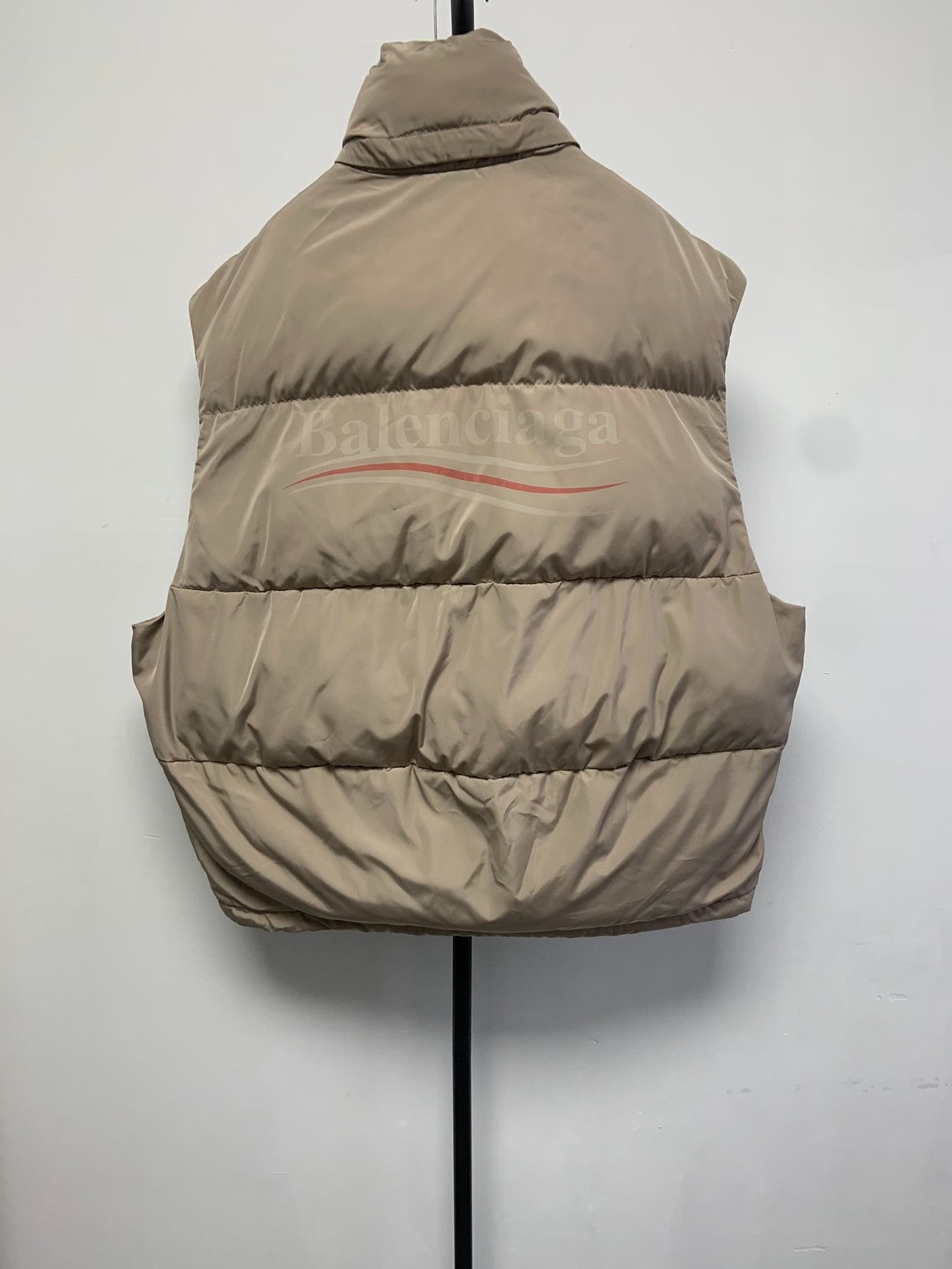 Balenciaga Balenciaga Logo Padded Puffer Vest 48 Size US M / EU 48-50 / 2 - 2 Thumbnail