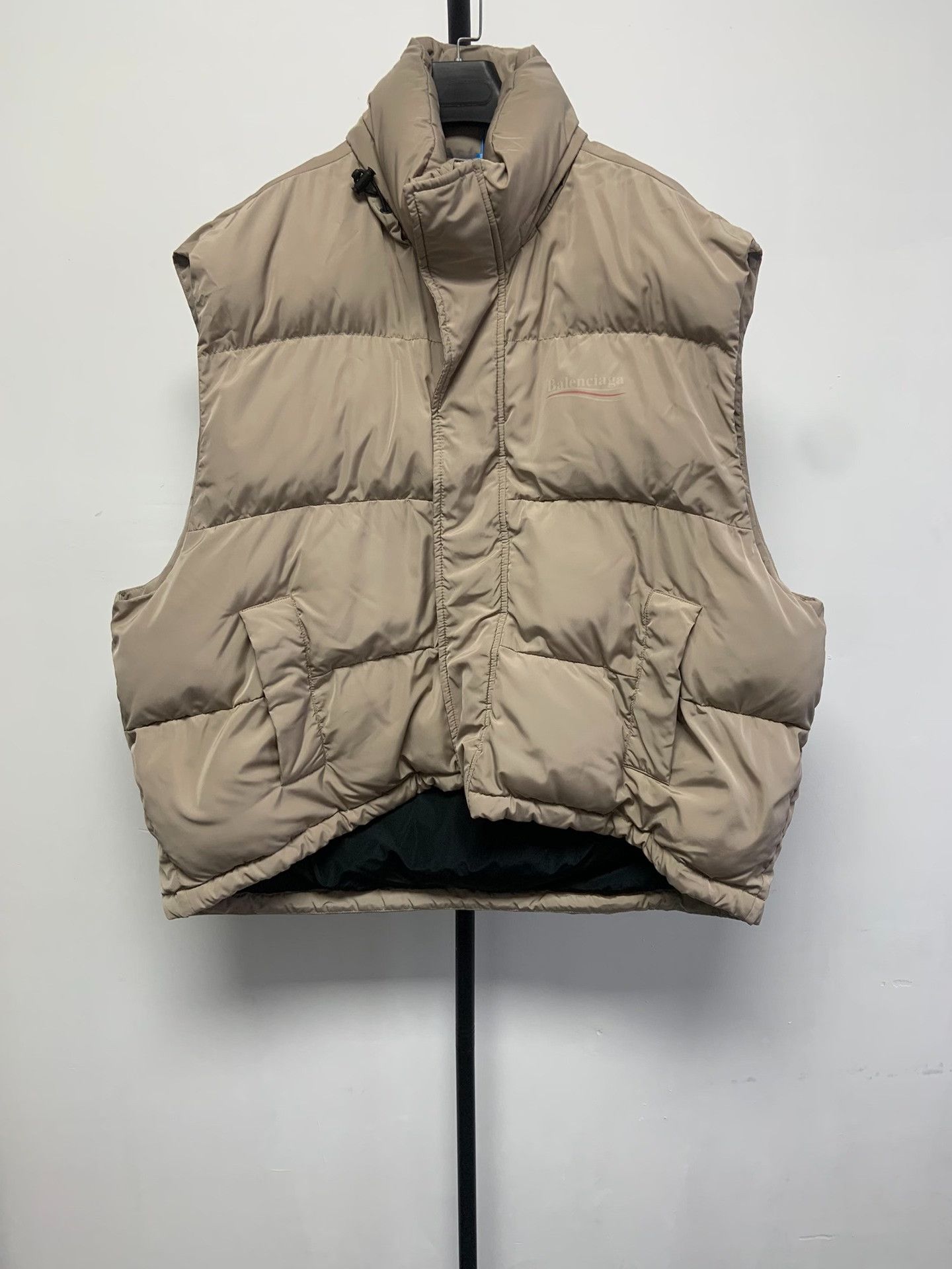 Balenciaga Balenciaga Logo Padded Puffer Vest 48 Size US M / EU 48-50 / 2 - 3 Thumbnail