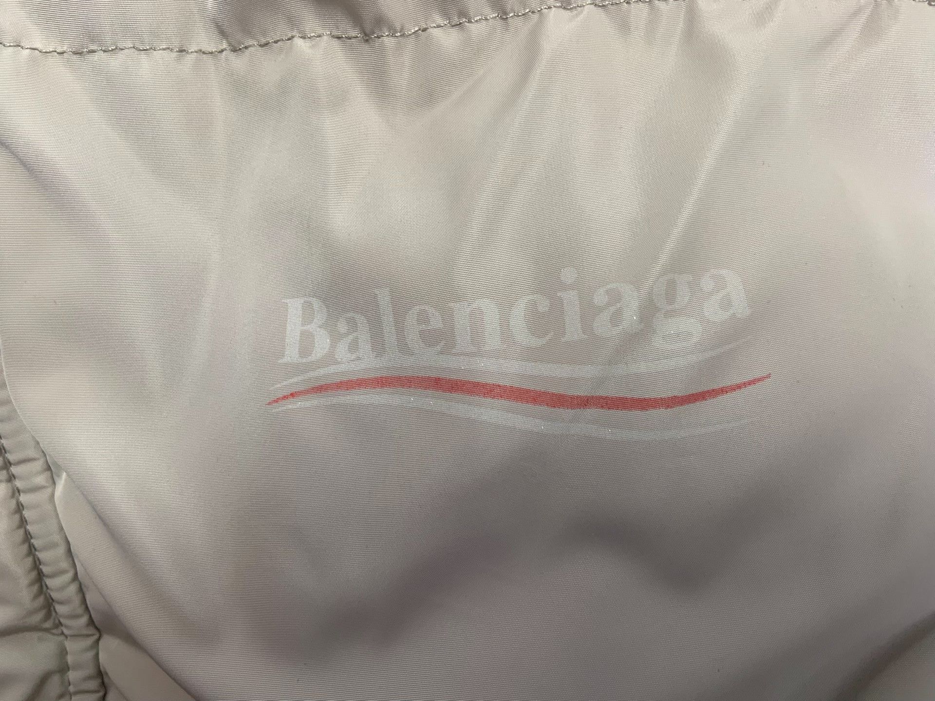 Balenciaga Balenciaga Logo Padded Puffer Vest 48 Size US M / EU 48-50 / 2 - 4 Thumbnail