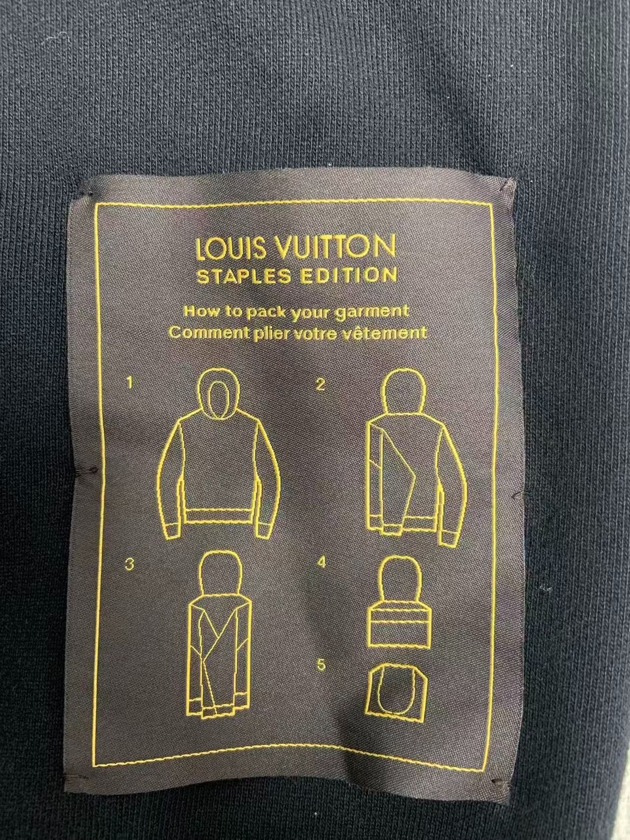 Louis Vuitton Louis Vuitton Staples Edition Black Hoodie Size S Size US S / EU 44-46 / 1 - 4 Thumbnail