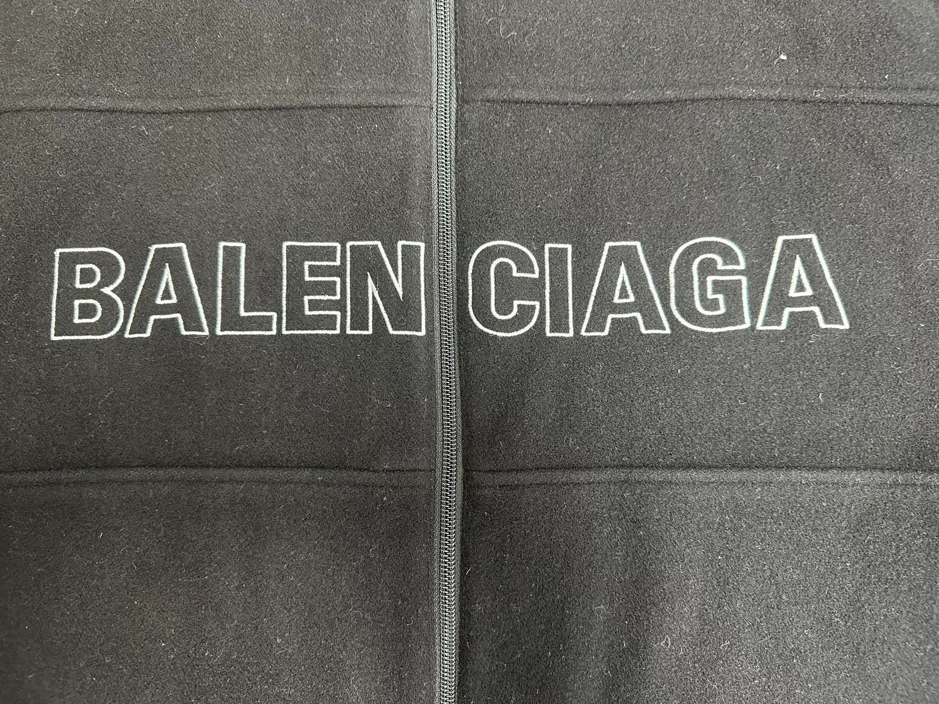 Balenciaga Balenciaga Logo Print Zip Jacket Size 48 Size US M / EU 48-50 / 2 - 4 Thumbnail