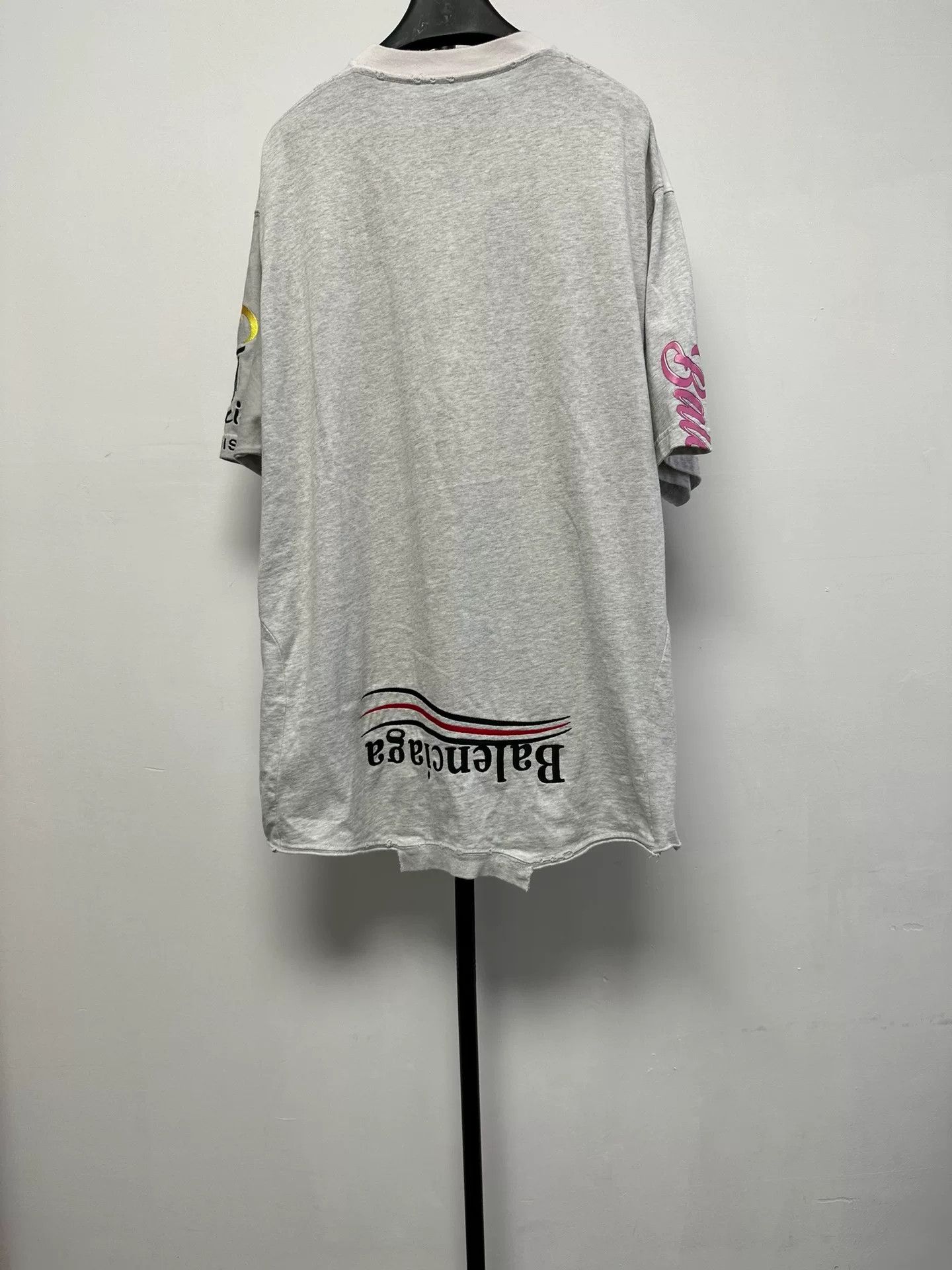 Balenciaga Balenciaga Inverted Paris Logo T-Shirt 2 Size US M / EU 48-50 / 2 - 3 Thumbnail