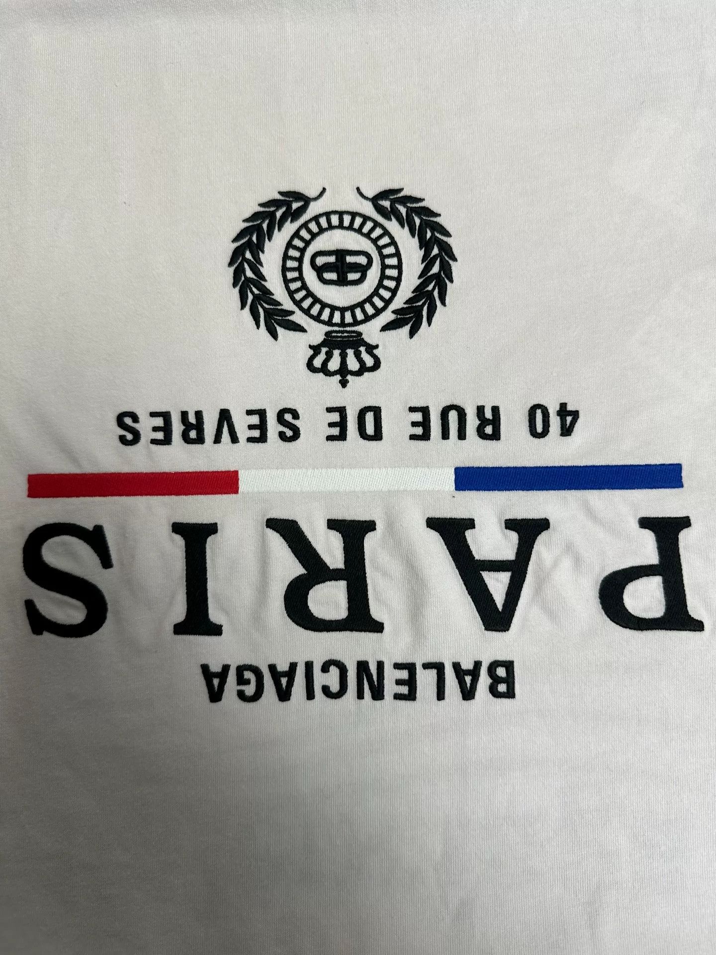 Balenciaga Balenciaga Inverted Paris Logo T-Shirt 2 Size US M / EU 48-50 / 2 - 4 Thumbnail