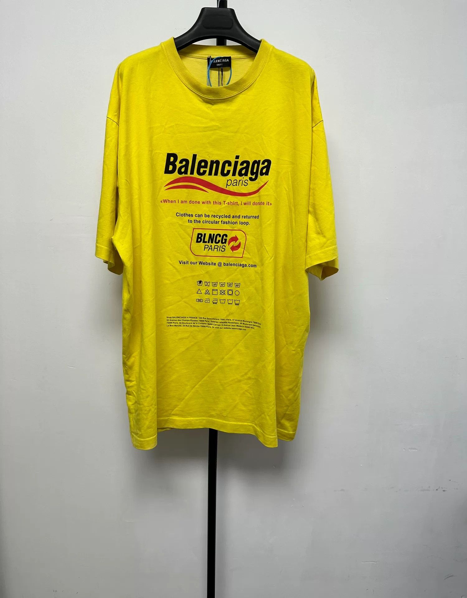 Balenciaga Balenciaga Graphic Print T-Shirt Size S Size US S / EU 44-46 / 1 - 2 Thumbnail