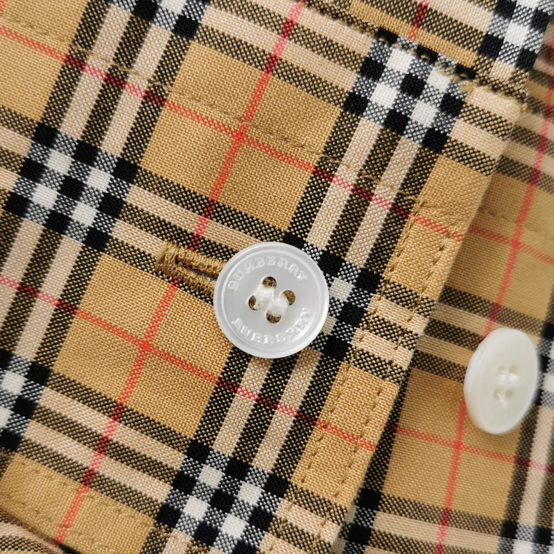 Burberry Burberry Men xl Button Ups Size US XL / EU 56 / 4 - 3 Thumbnail