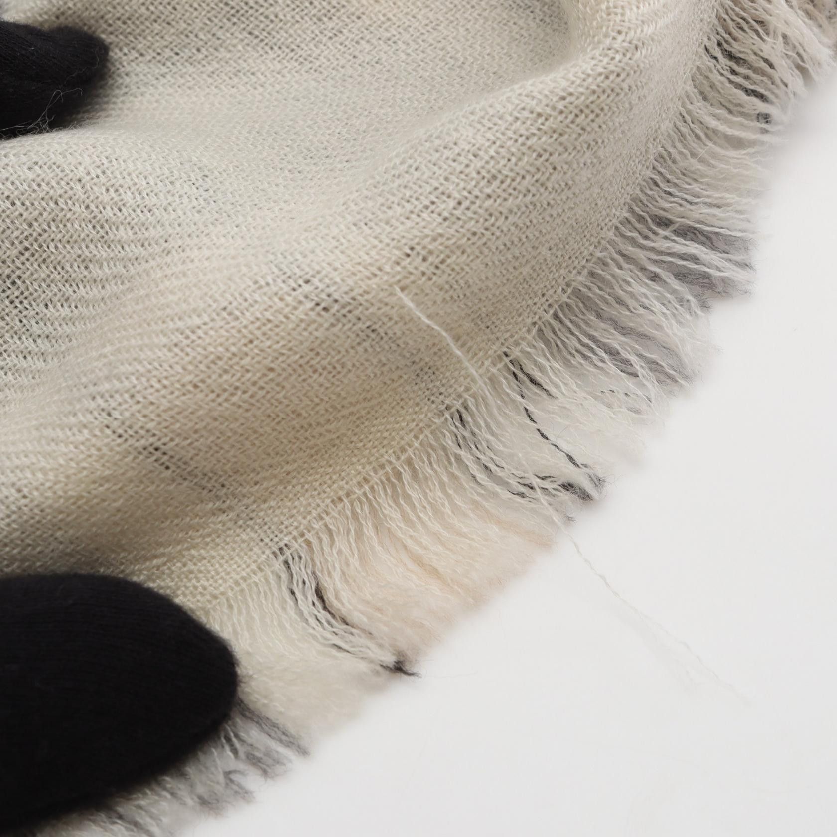 Chanel Chanel Chanel Cashmere Stole Textile Shawl DUTY FREE for USA Size ONE SIZE - 4 Thumbnail