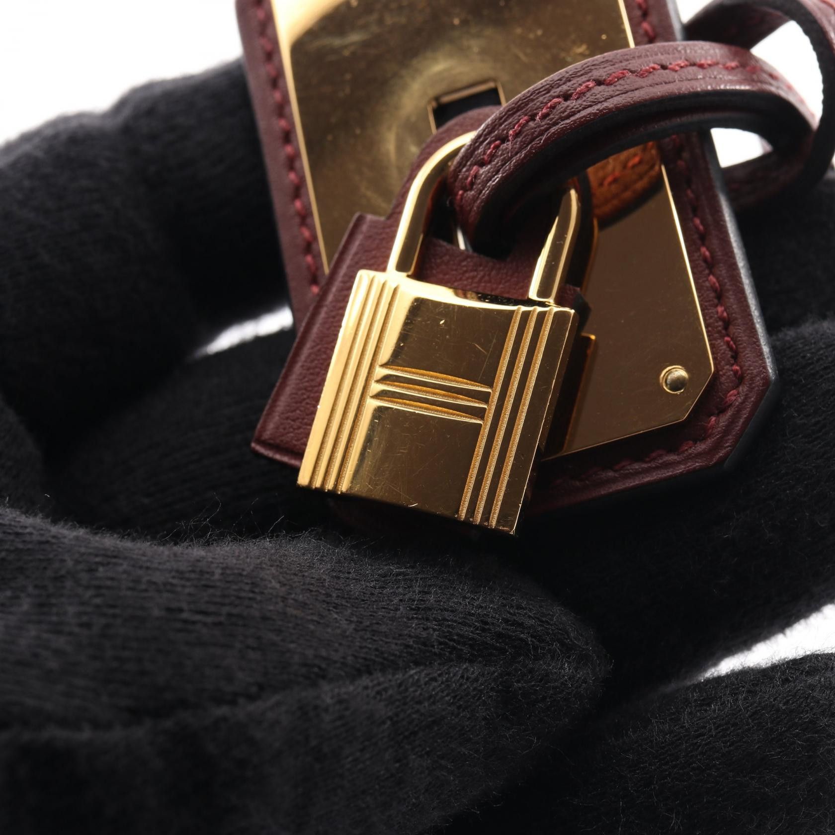 Hermes Hermes Hermes Au Kelly GM Calfskin Necklace Leather Necklace DUTY FREE for USA Size ONE SIZE - 9 Thumbnail