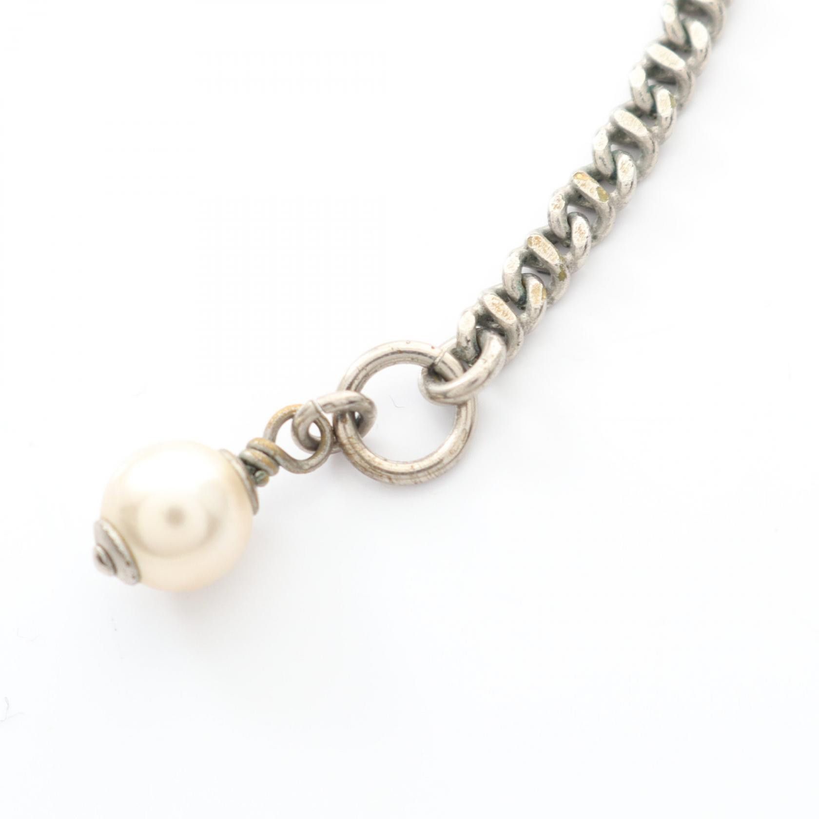 Chanel Chanel Chanel Imitation Pearl Crystal Necklace Metal Necklace DUTY FREE for USA Size ONE SIZE - 6 Thumbnail