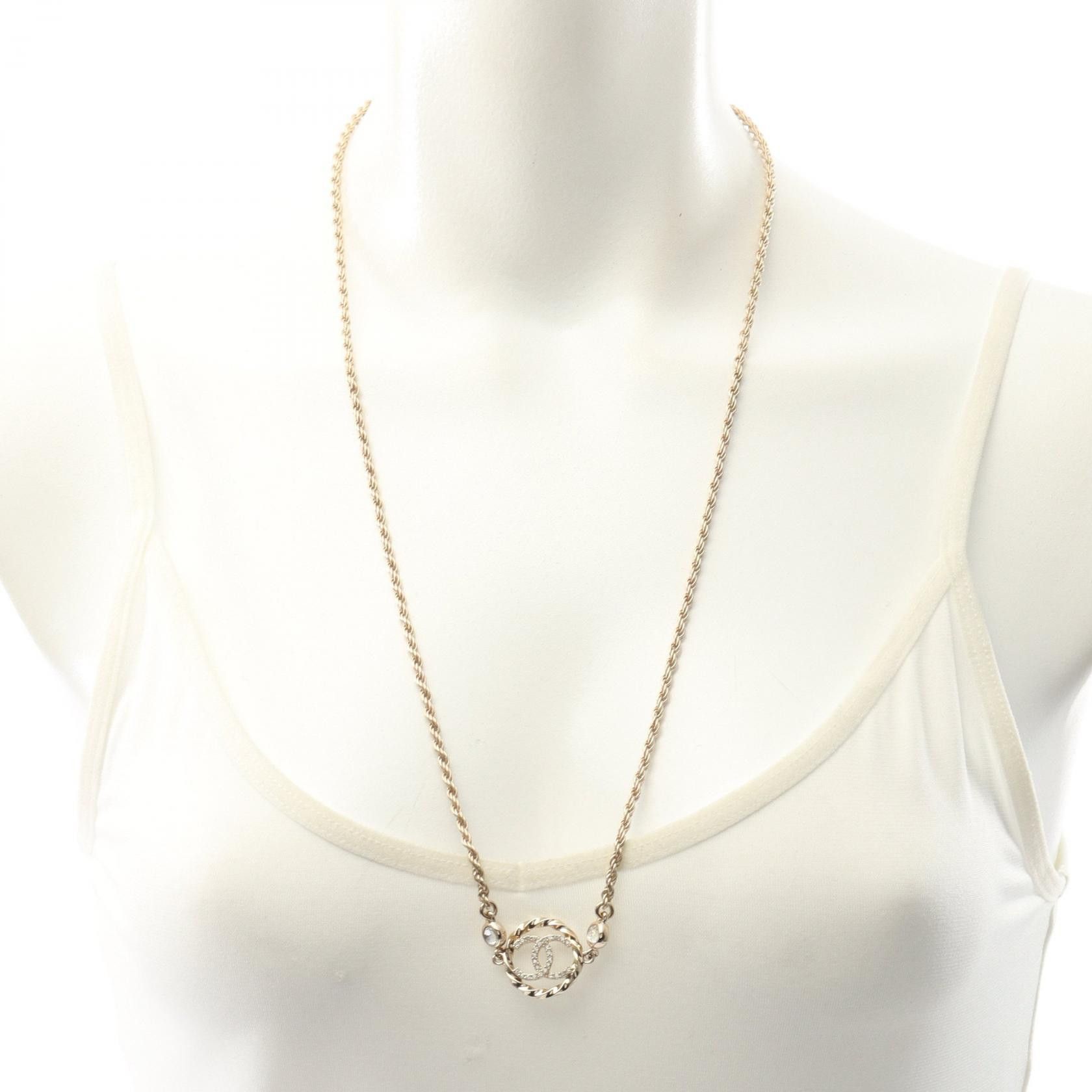 Chanel Chanel Chanel Coco Mark Necklace Metal Necklace DUTY FREE for USA Size ONE SIZE - 6 Thumbnail