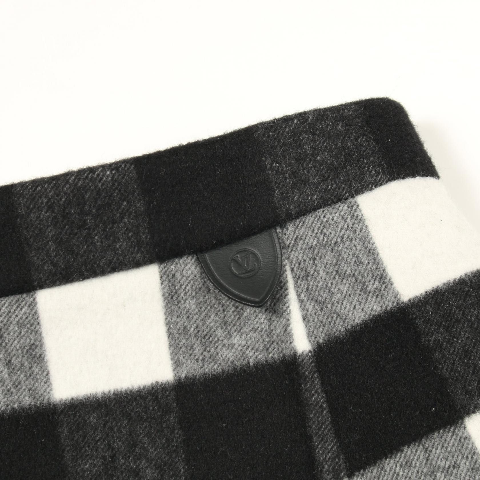 Louis Vuitton Louis Vuitton Louis Vuitton Wool Cashmere Skirt Textile Skirts DUTY FREE for USA Size ONE SIZE - 6 Thumbnail