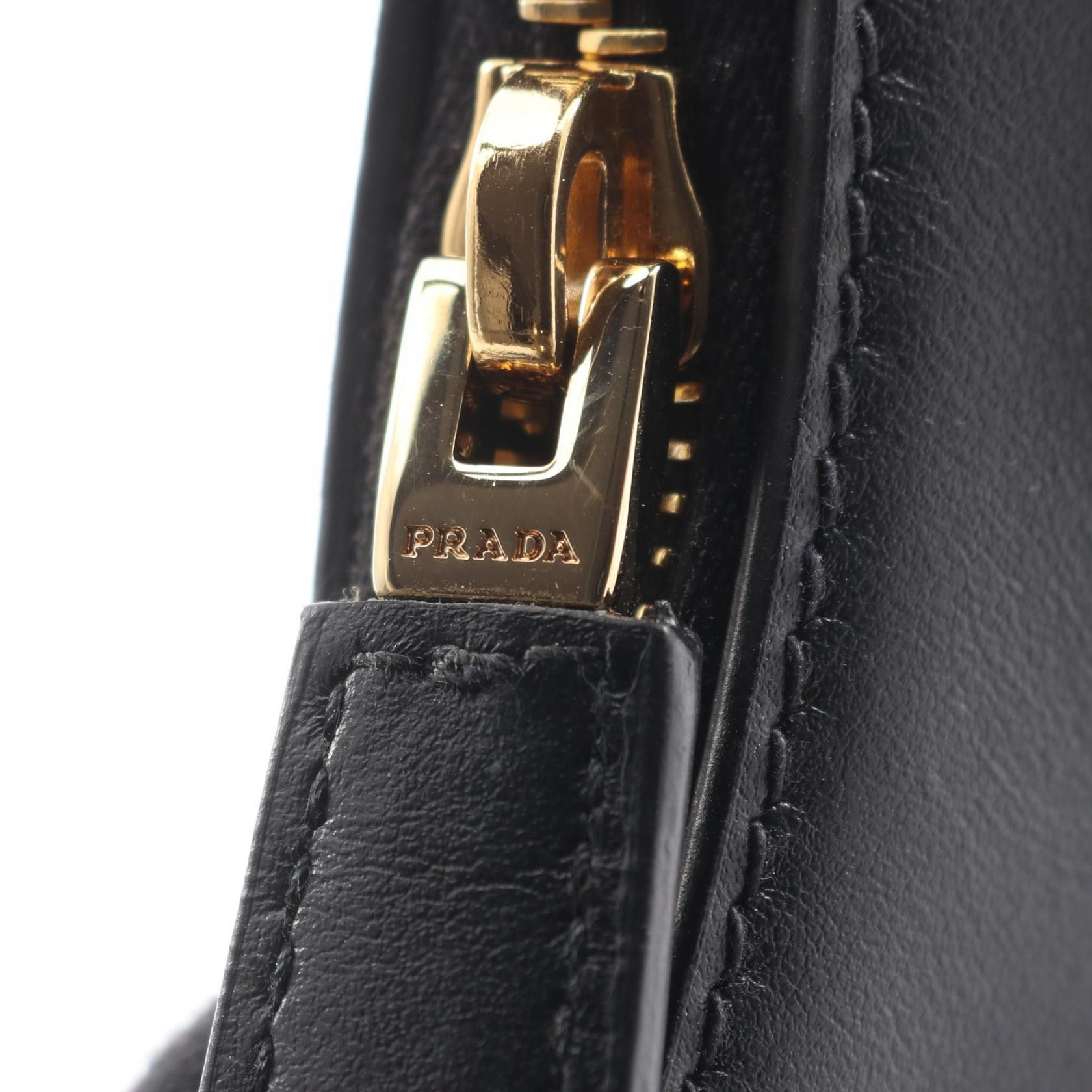Prada Prada Prada SOFT CALF handbag Leather Handbag 1BC194_ASK_F0002_V_O DUTY FREE for USA Size ONE SIZE - 6 Thumbnail