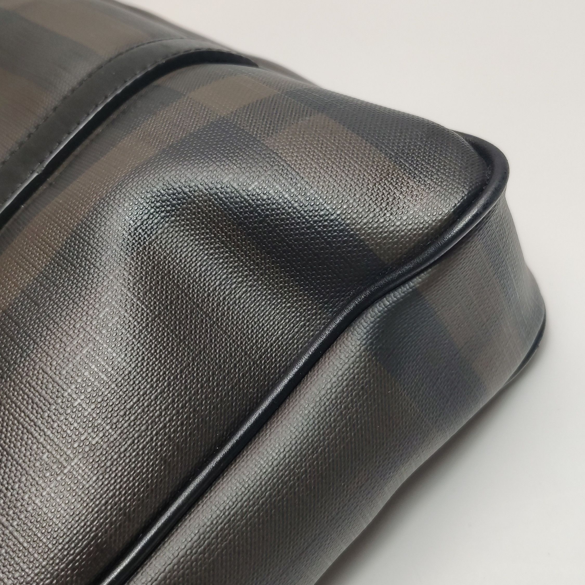 Burberry Burberry Men one size Bags Luggage Size ONE SIZE - 25 Thumbnail