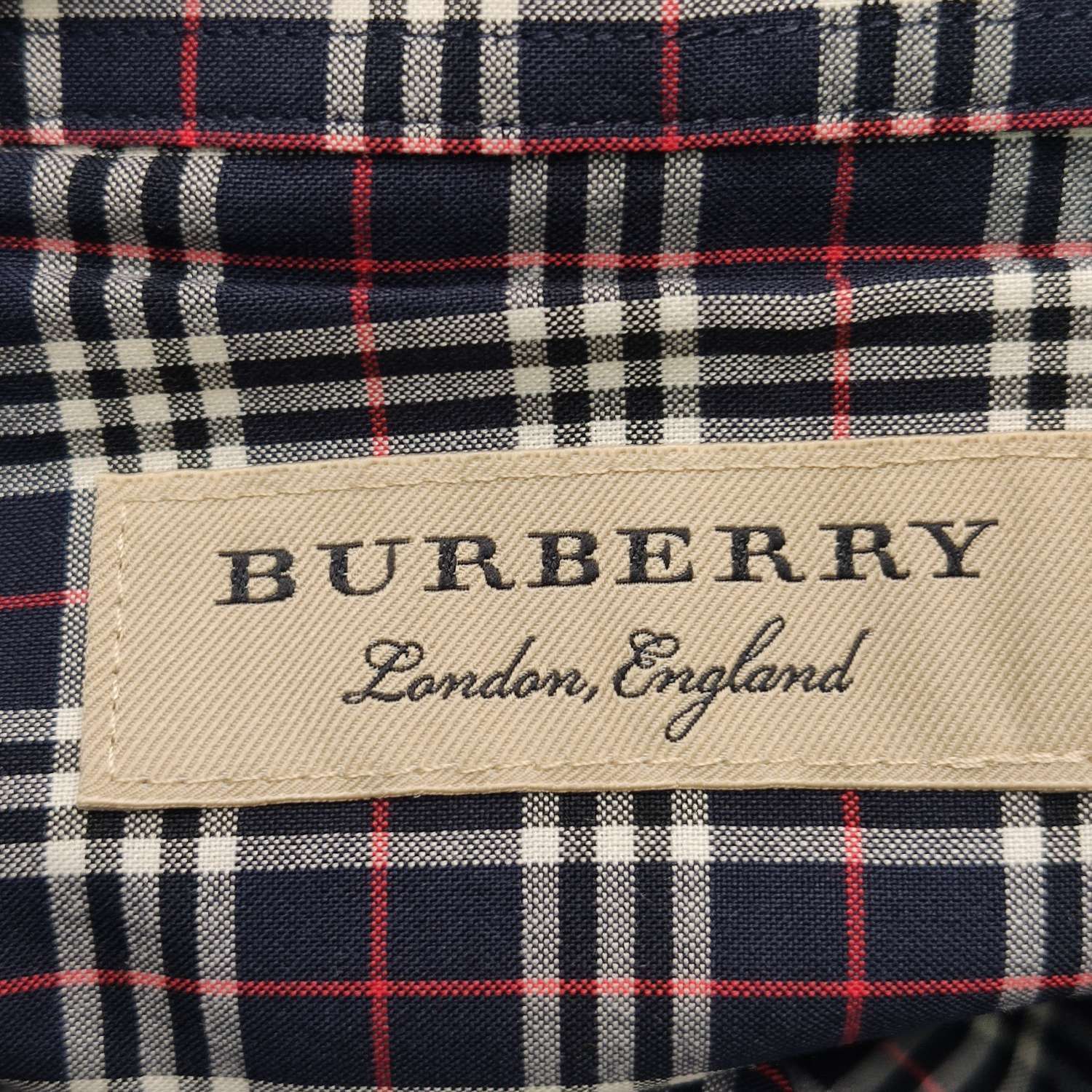 Burberry Burberry Men xl Button Ups Size US XL / EU 56 / 4 - 6 Thumbnail