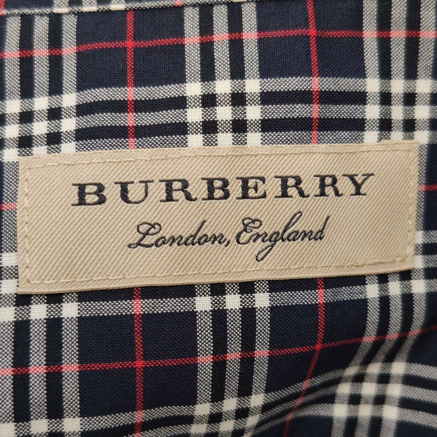 Burberry Burberry Men s Button Ups Size US S / EU 44-46 / 1 - 6 Thumbnail