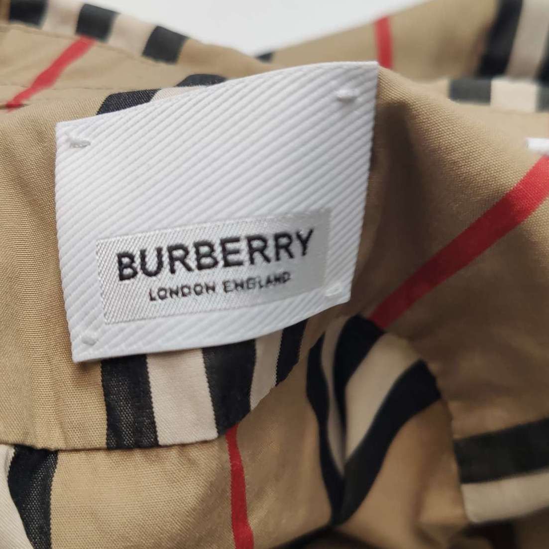 Burberry Burberry Men m Button Ups Size US M / EU 48-50 / 2 - 4 Thumbnail