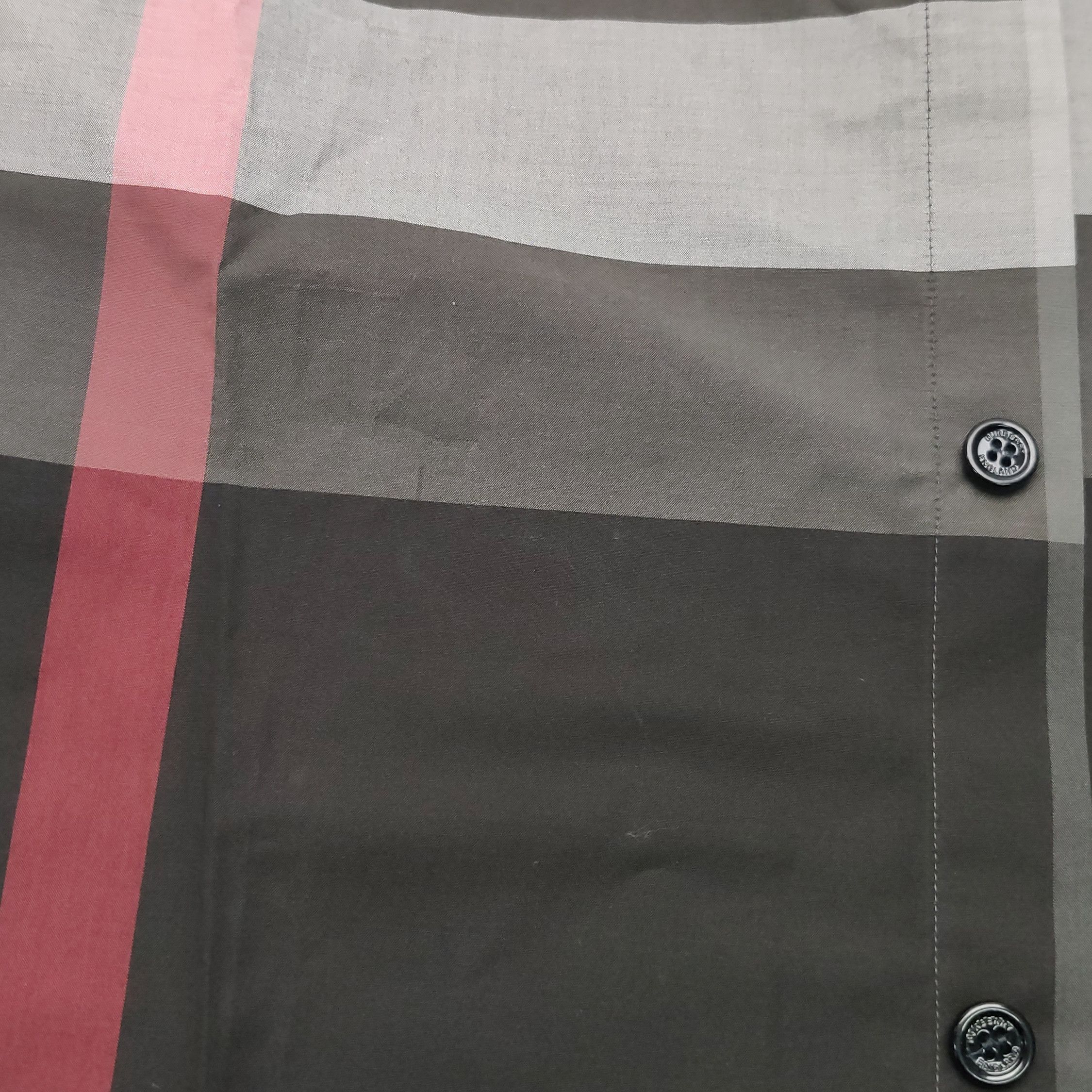 Burberry Burberry Men xs Button Ups Size US XS / EU 42 / 0 - 13 Thumbnail