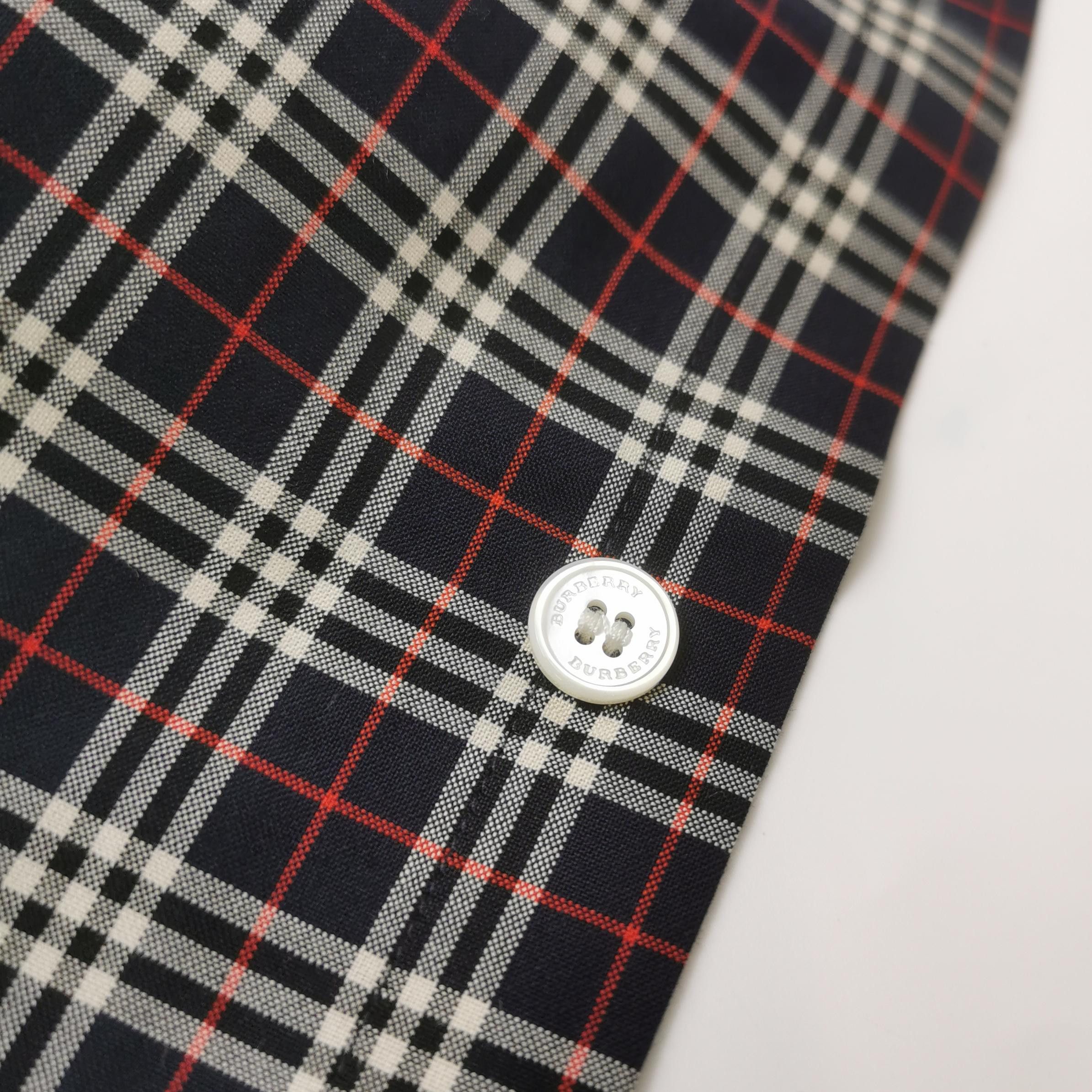 Burberry Burberry Men s Button Ups Size US S / EU 44-46 / 1 - 3 Thumbnail