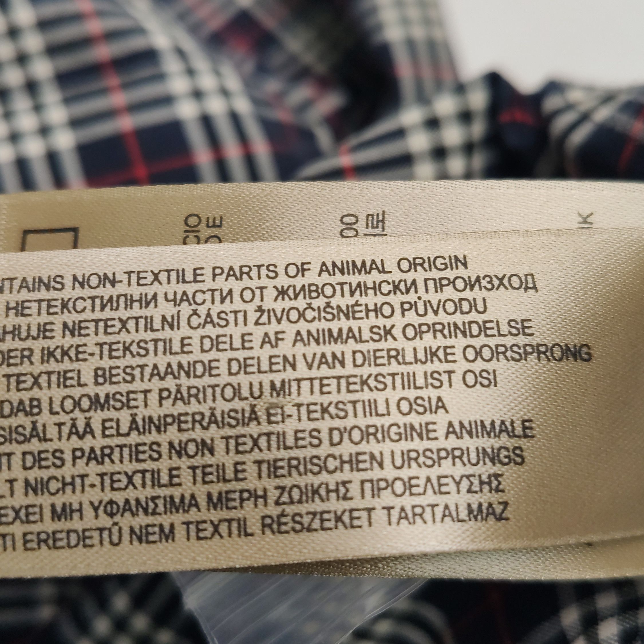 Burberry Burberry Men s Button Ups Size US S / EU 44-46 / 1 - 12 Thumbnail