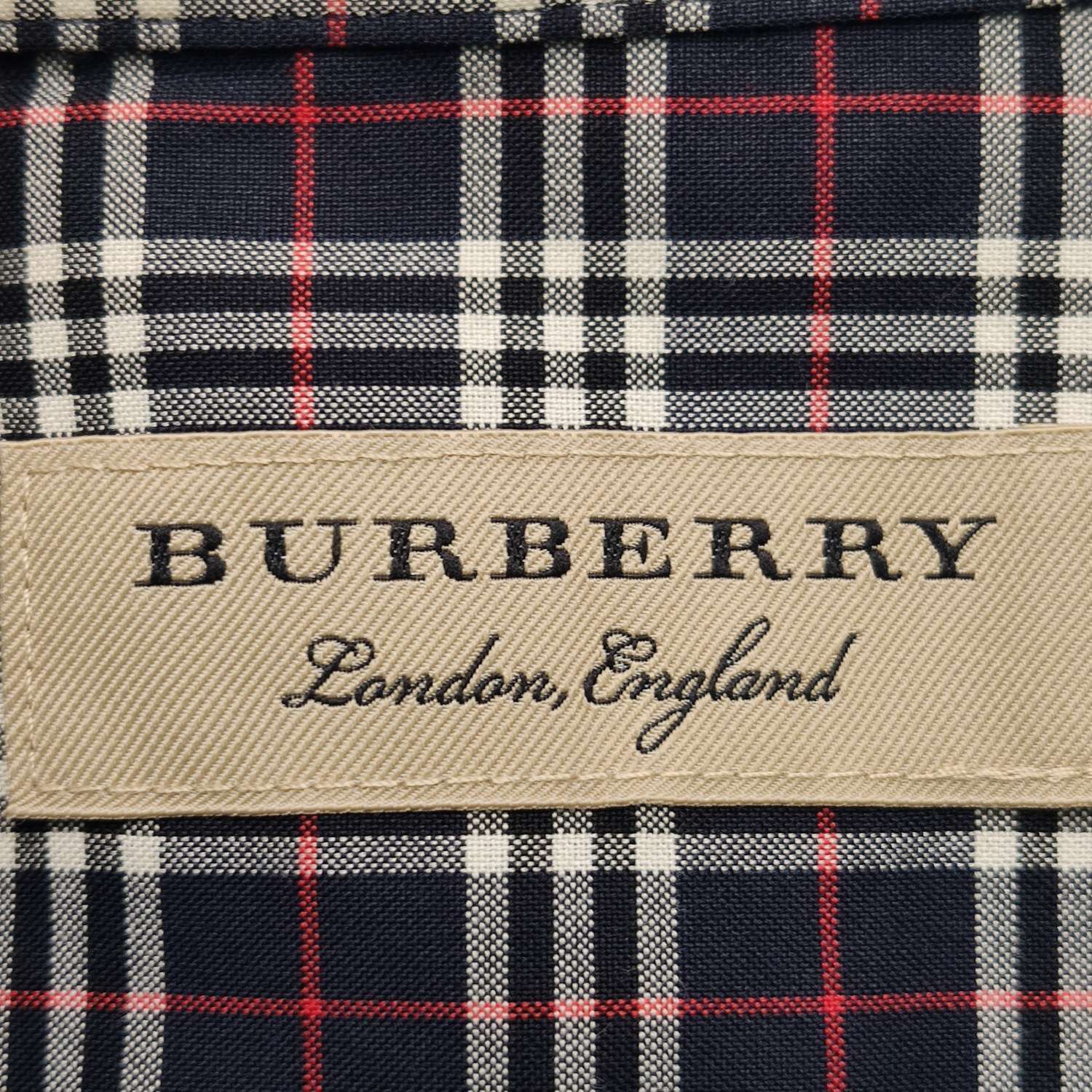 Burberry Burberry Men s Button Ups Size US S / EU 44-46 / 1 - 6 Thumbnail