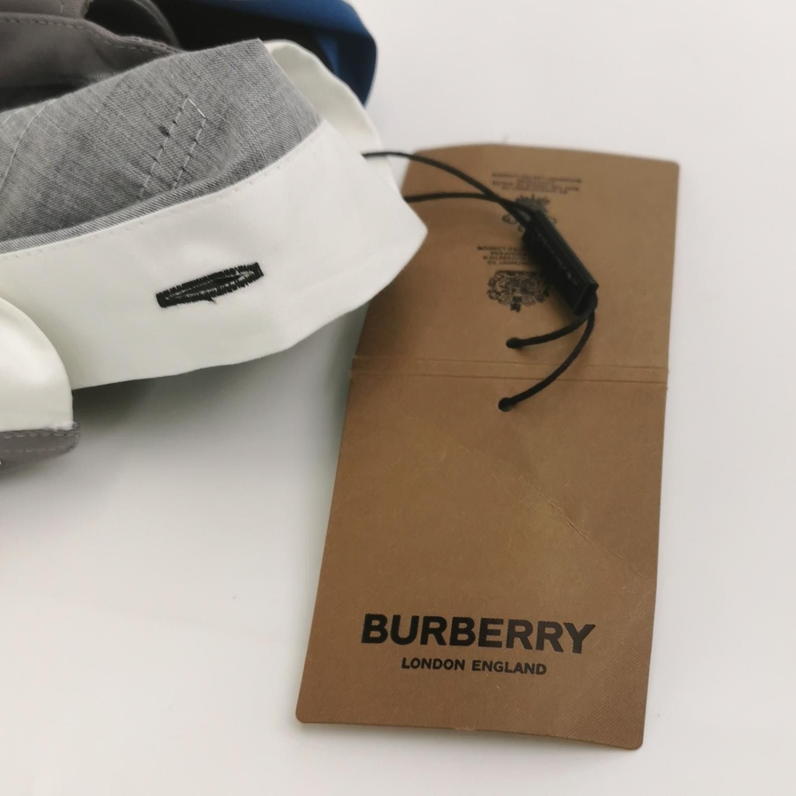 Burberry Burberry Men m Button Ups Size US M / EU 48-50 / 2 - 4 Thumbnail