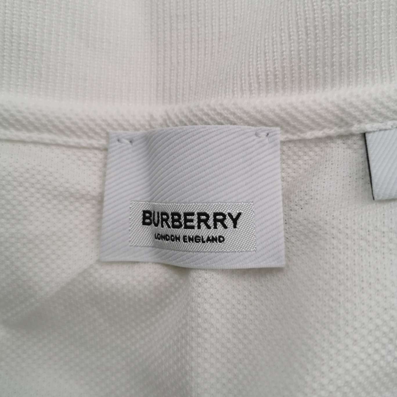 Burberry Burberry Men s Short Sleeve Shirts Size US S / EU 44-46 / 1 - 5 Thumbnail
