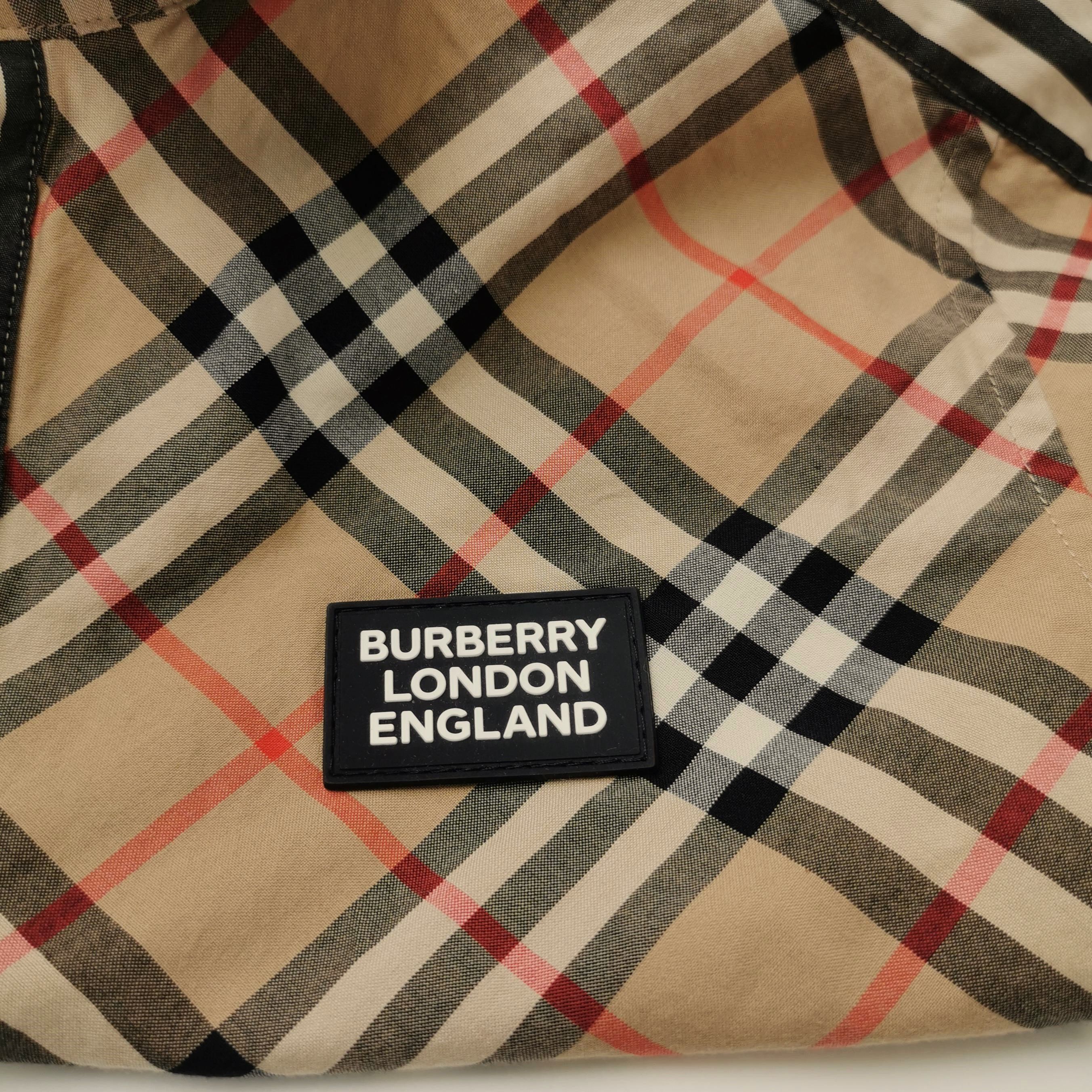 Burberry Burberry Men m Button Ups Size US M / EU 48-50 / 2 - 3 Thumbnail