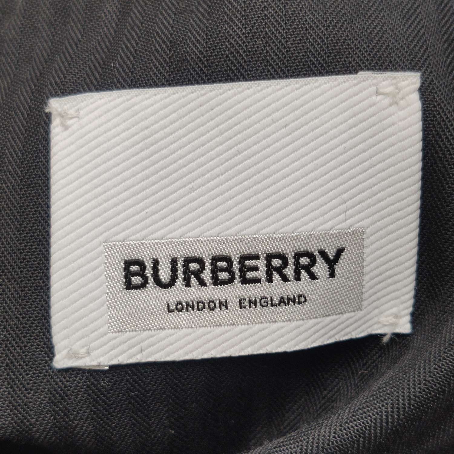 Burberry Burberry Men 30 Casual Pants Size US 30 / EU 46 - 4 Thumbnail