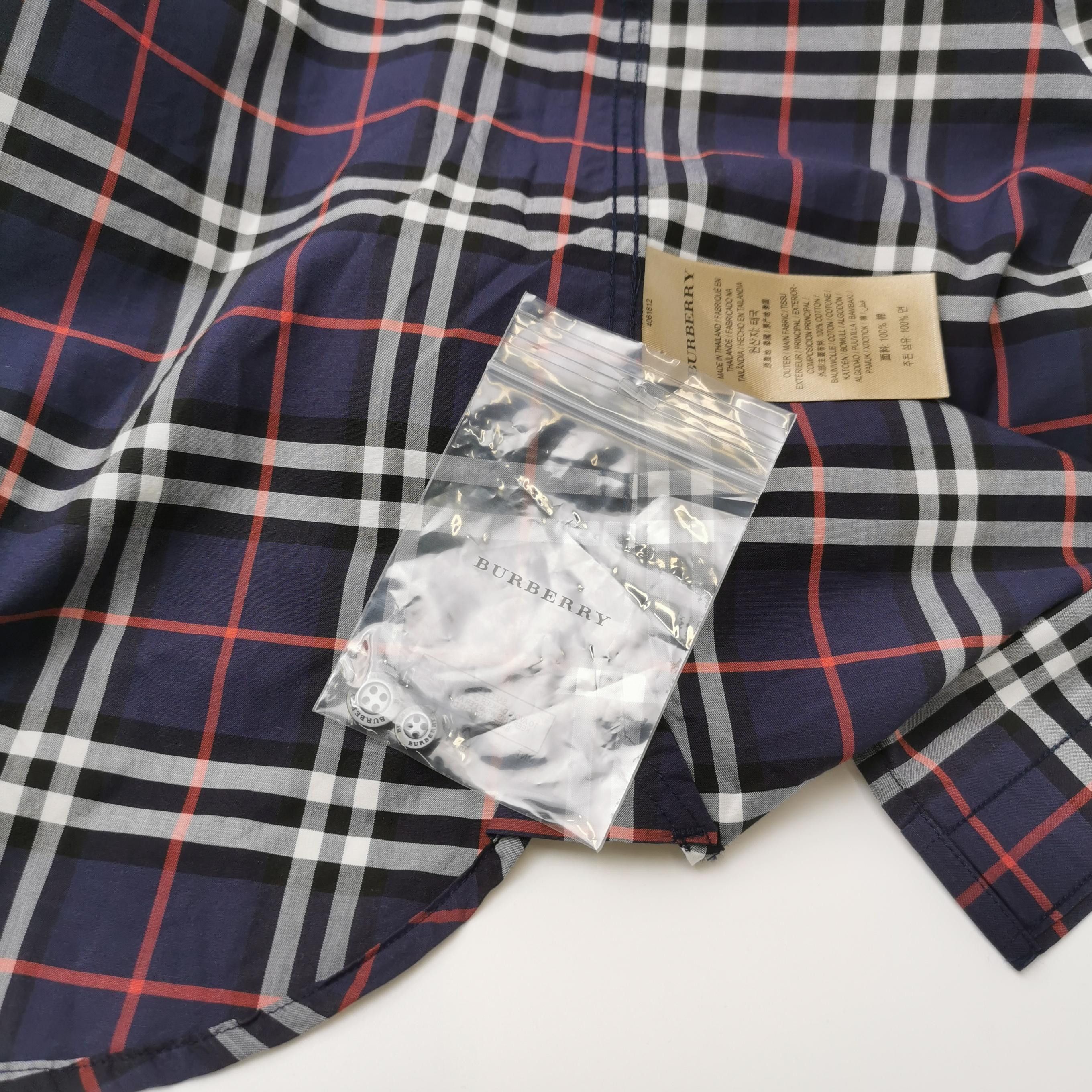 Burberry Burberry Men xs Button Ups Size US XS / EU 42 / 0 - 4 Thumbnail