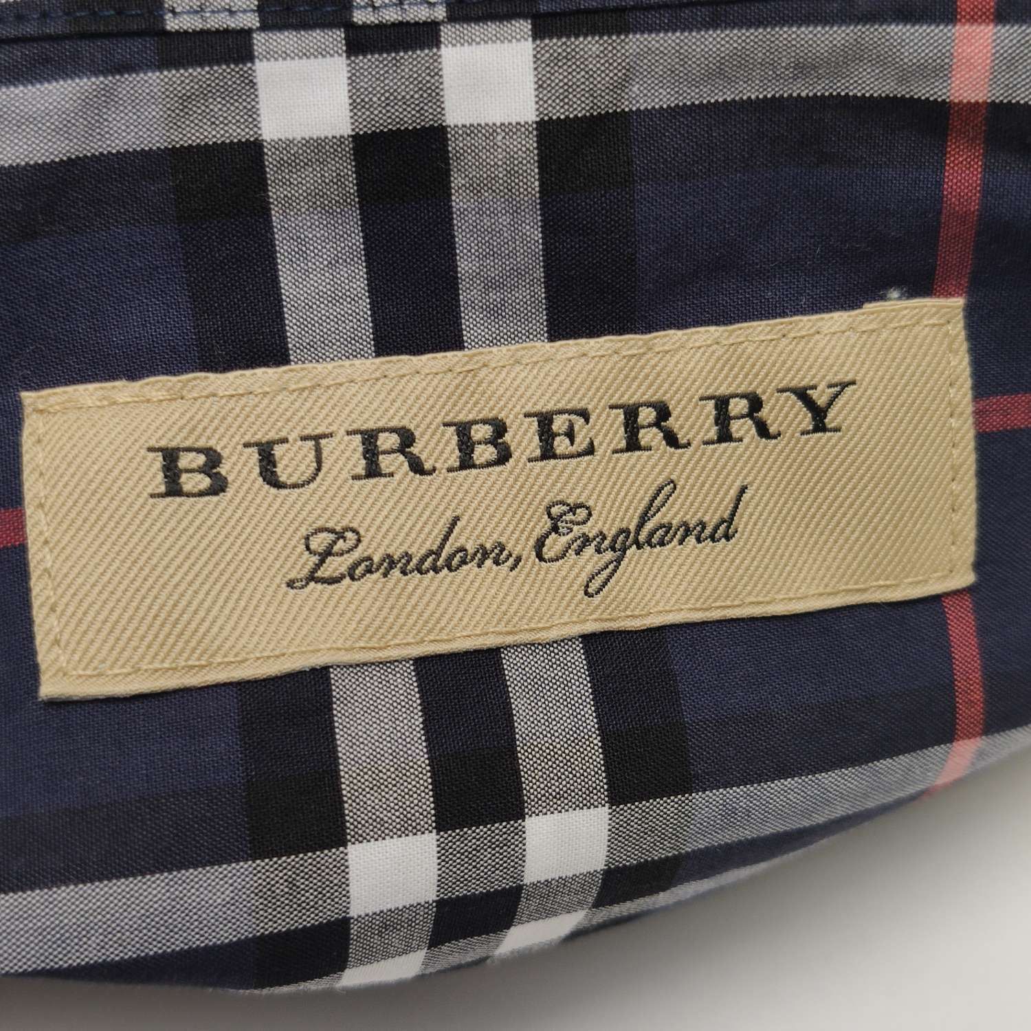 Burberry Burberry Men xs Button Ups Size US XS / EU 42 / 0 - 5 Thumbnail