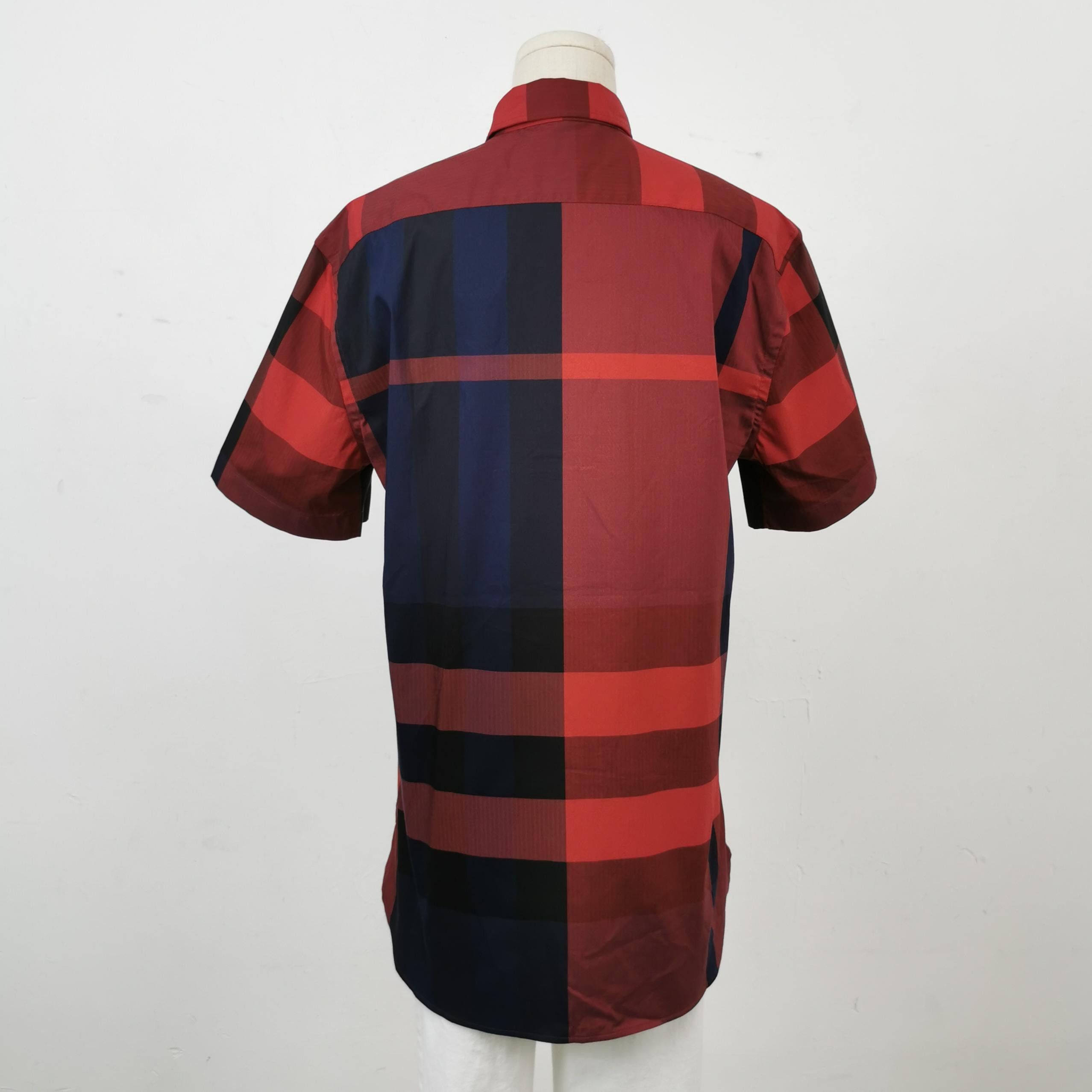 Burberry Burberry Men xs Button Ups Size US XS / EU 42 / 0 - 2 Thumbnail