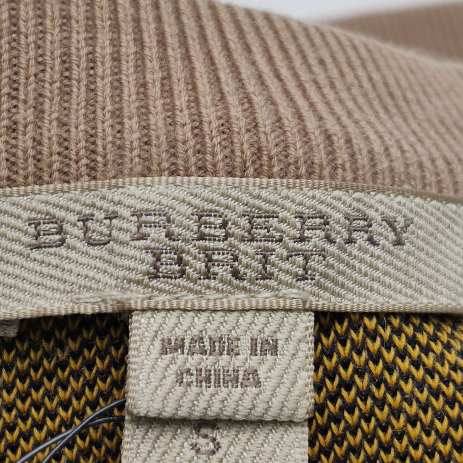 Burberry Burberry Men s Sweaters Knitwear Size US S / EU 44-46 / 1 - 3 Thumbnail