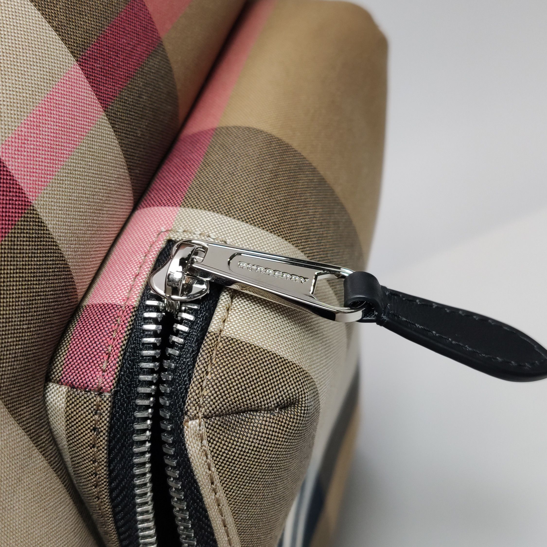 Burberry Burberry Men one size Bags Luggage Size ONE SIZE - 12 Thumbnail