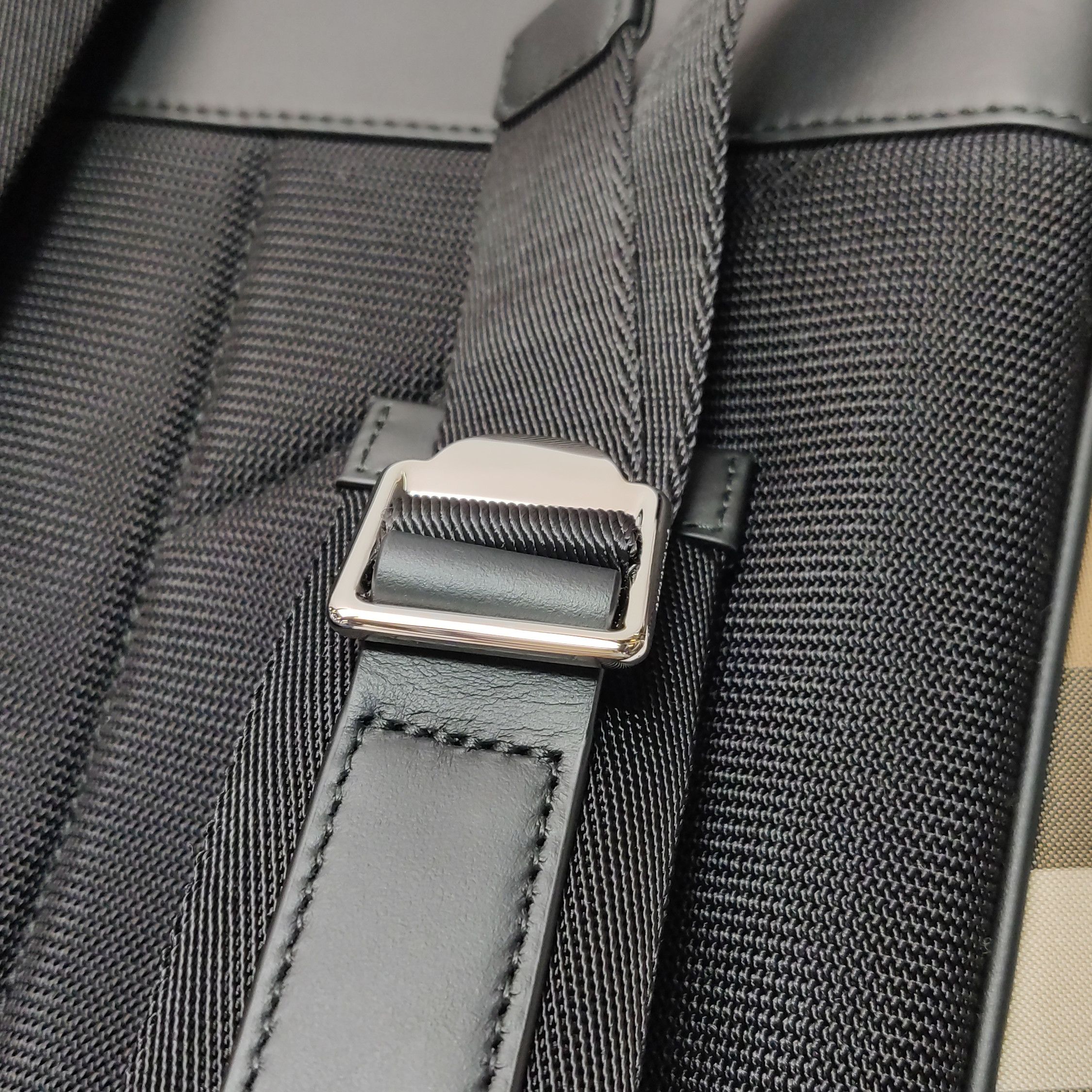 Burberry Burberry Men one size Bags Luggage Size ONE SIZE - 11 Thumbnail