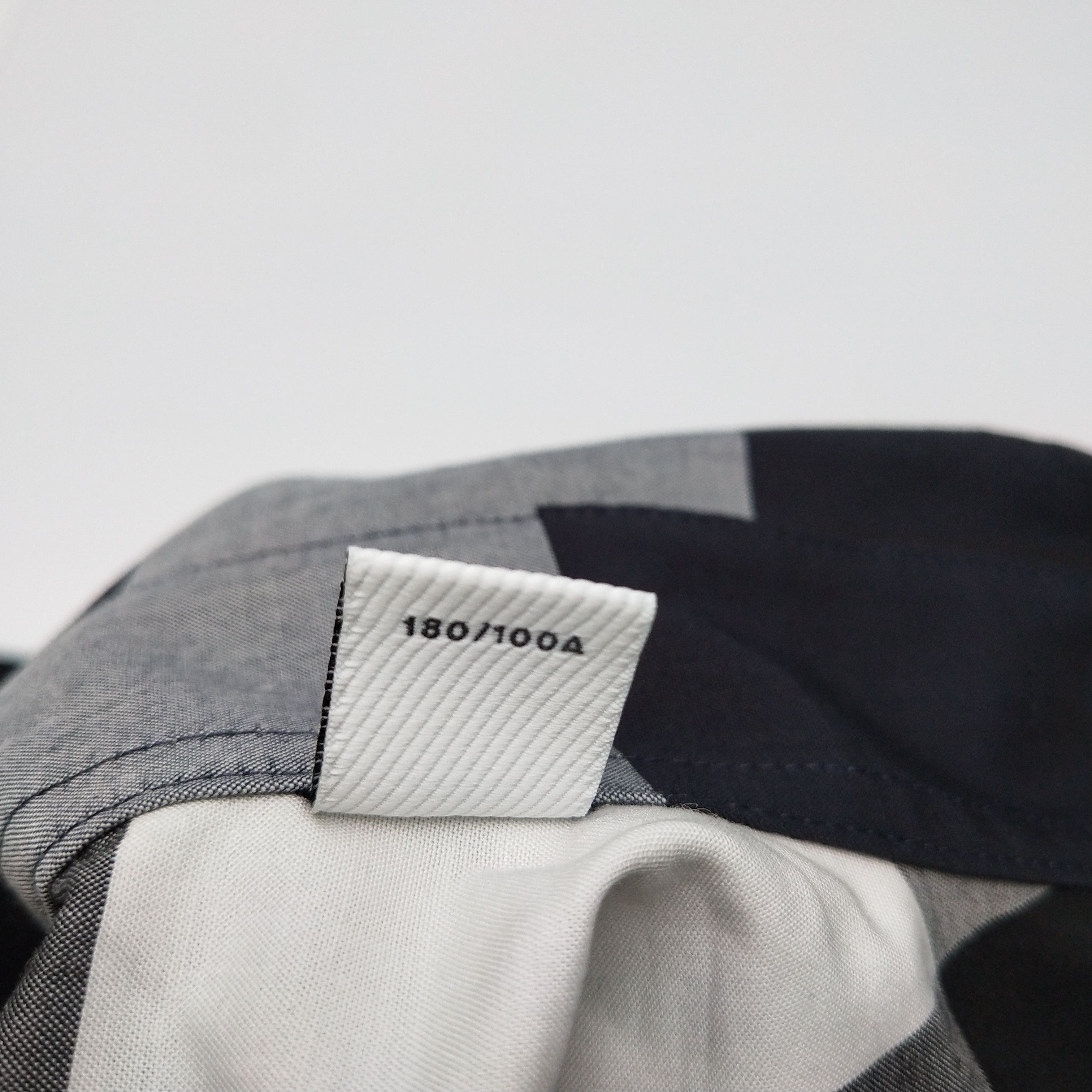 Burberry Burberry Men l Button Ups Size US L / EU 52-54 / 3 - 8 Thumbnail