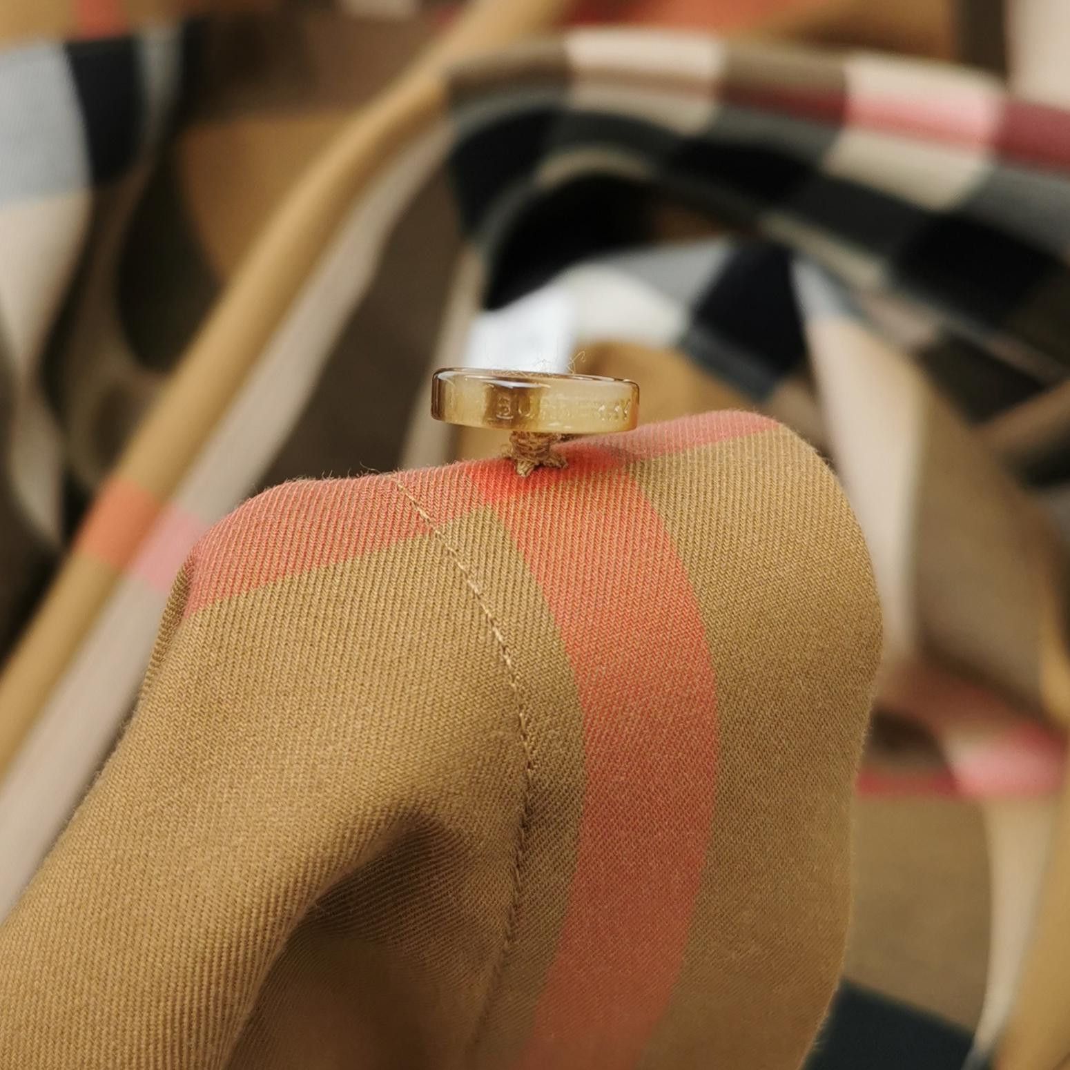Burberry Burberry Men l Button Ups Size US L / EU 52-54 / 3 - 3 Thumbnail