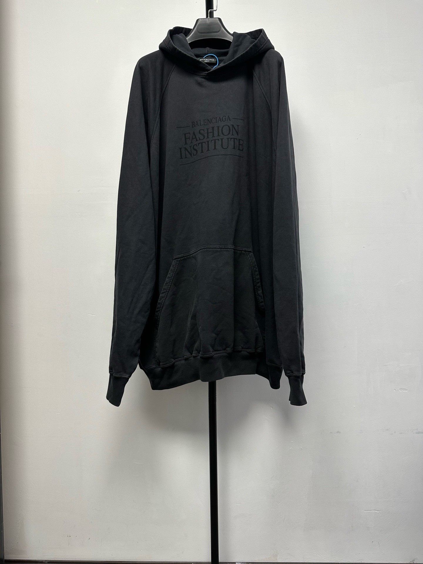 Balenciaga Balenciaga Fashion Institute Hoodie Black Size 2 Size US M / EU 48-50 / 2 - 2 Thumbnail