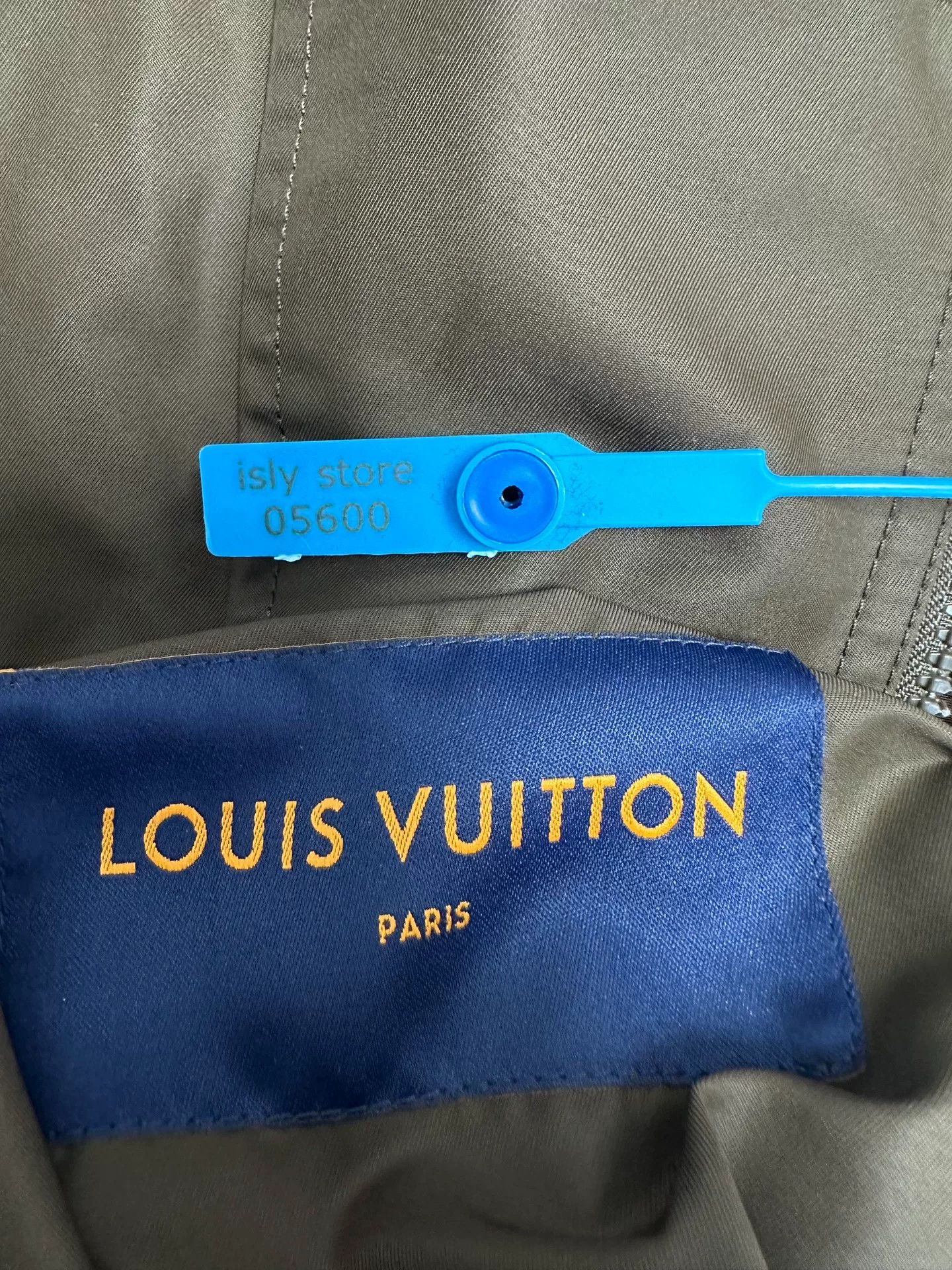 Louis Vuitton Louis Vuitton Hooded Reversible Zip Jacket Size 54 Size US L / EU 52-54 / 3 - 5 Thumbnail
