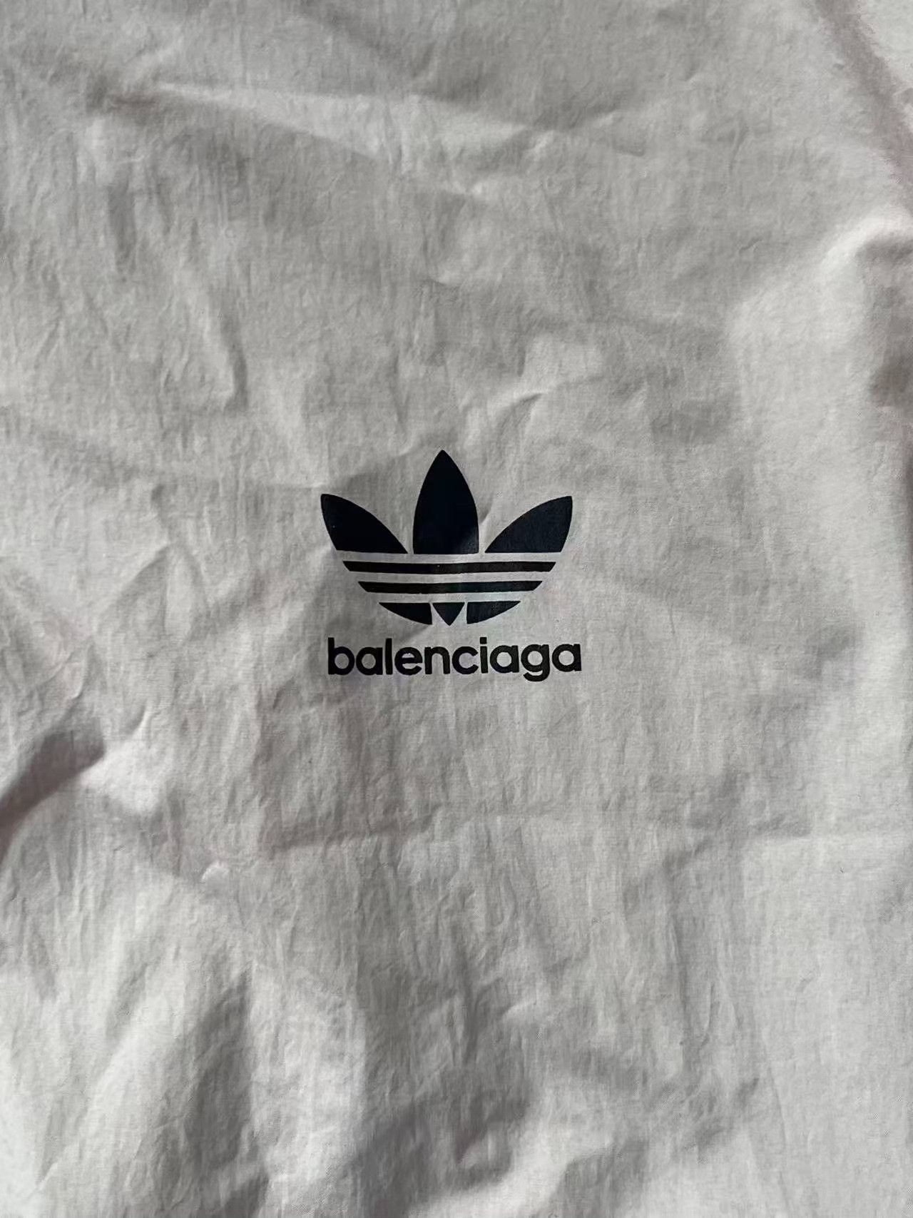 Balenciaga Balenciaga x adidas Logo Hooded Light Jacket S Size US S / EU 44-46 / 1 - 4 Thumbnail