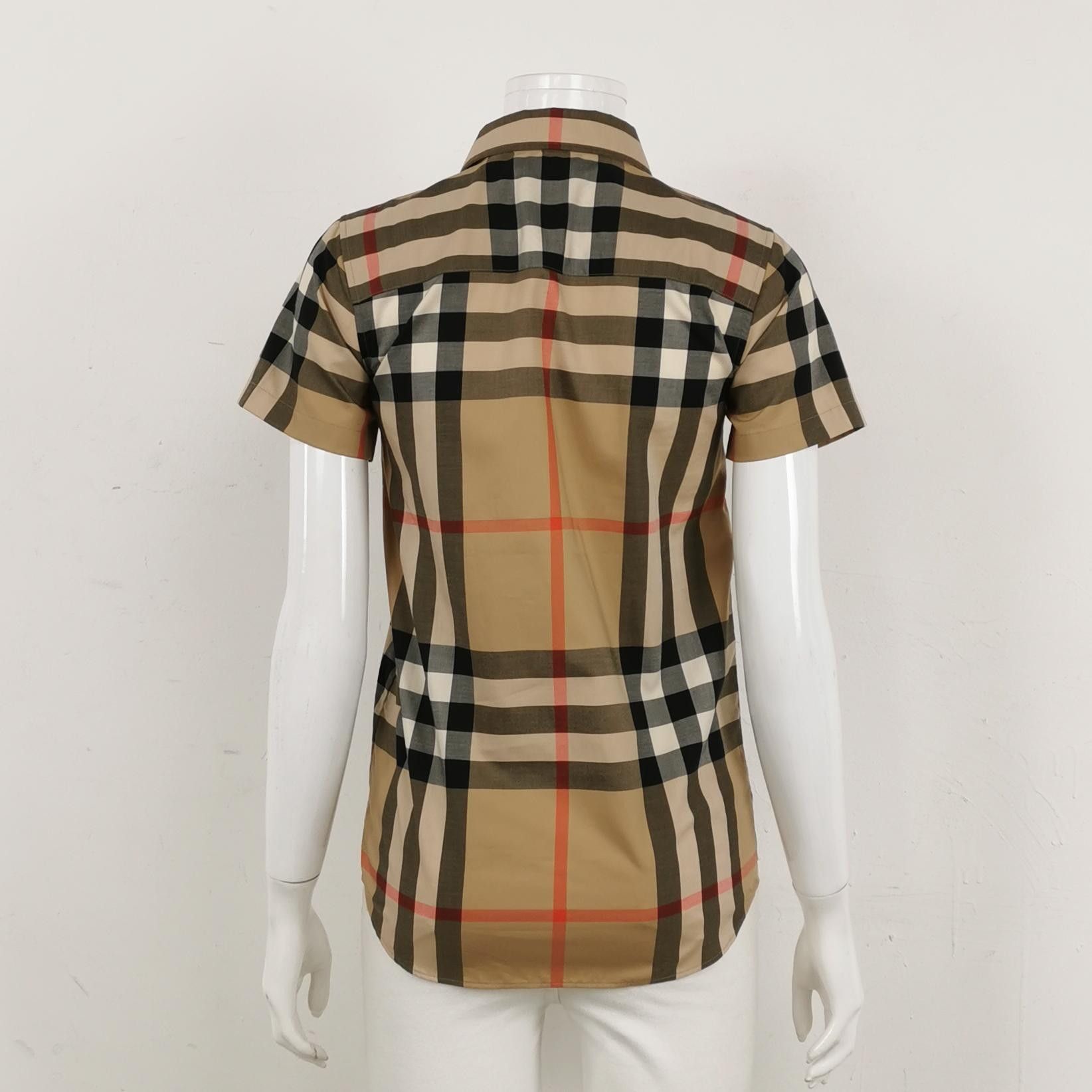 Burberry Burberry Men m Button Ups Size US M / EU 48-50 / 2 - 2 Thumbnail