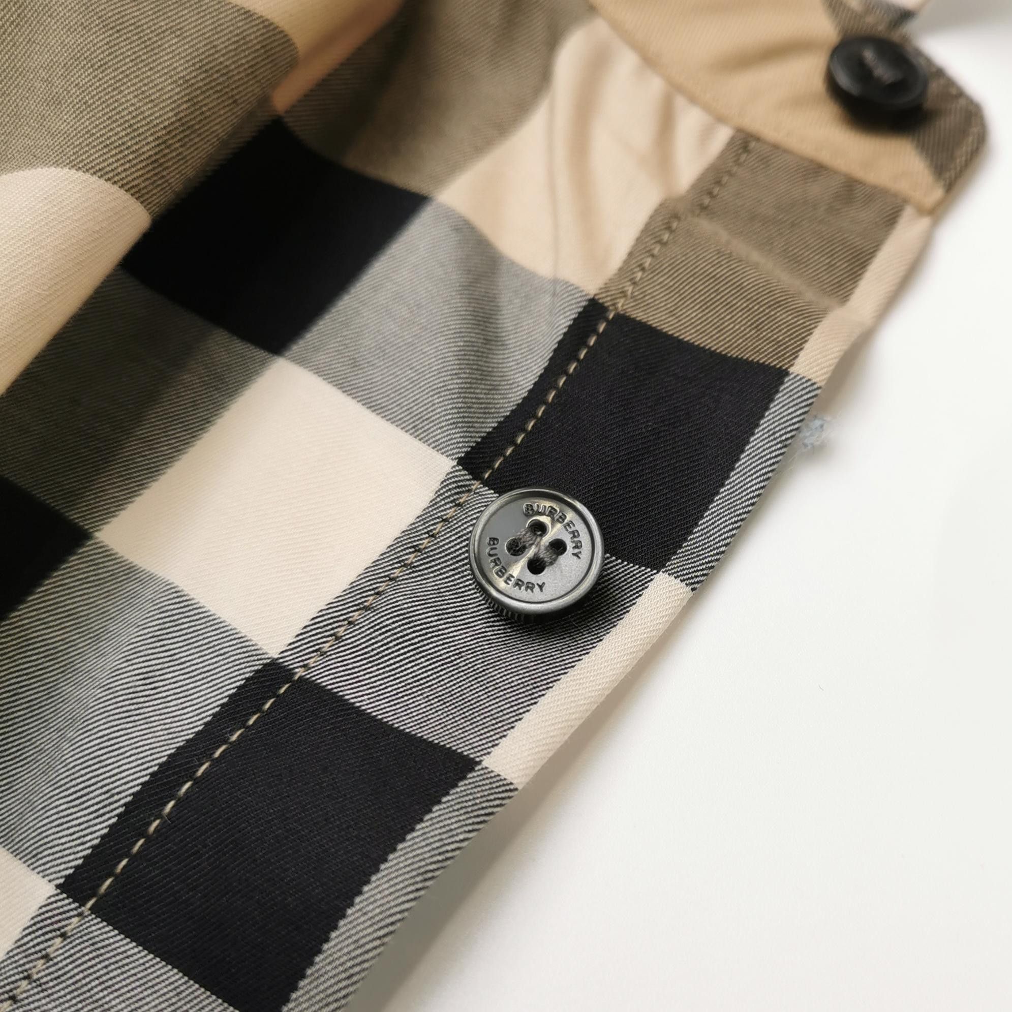 Burberry Burberry Men m Button Ups Size US M / EU 48-50 / 2 - 3 Thumbnail