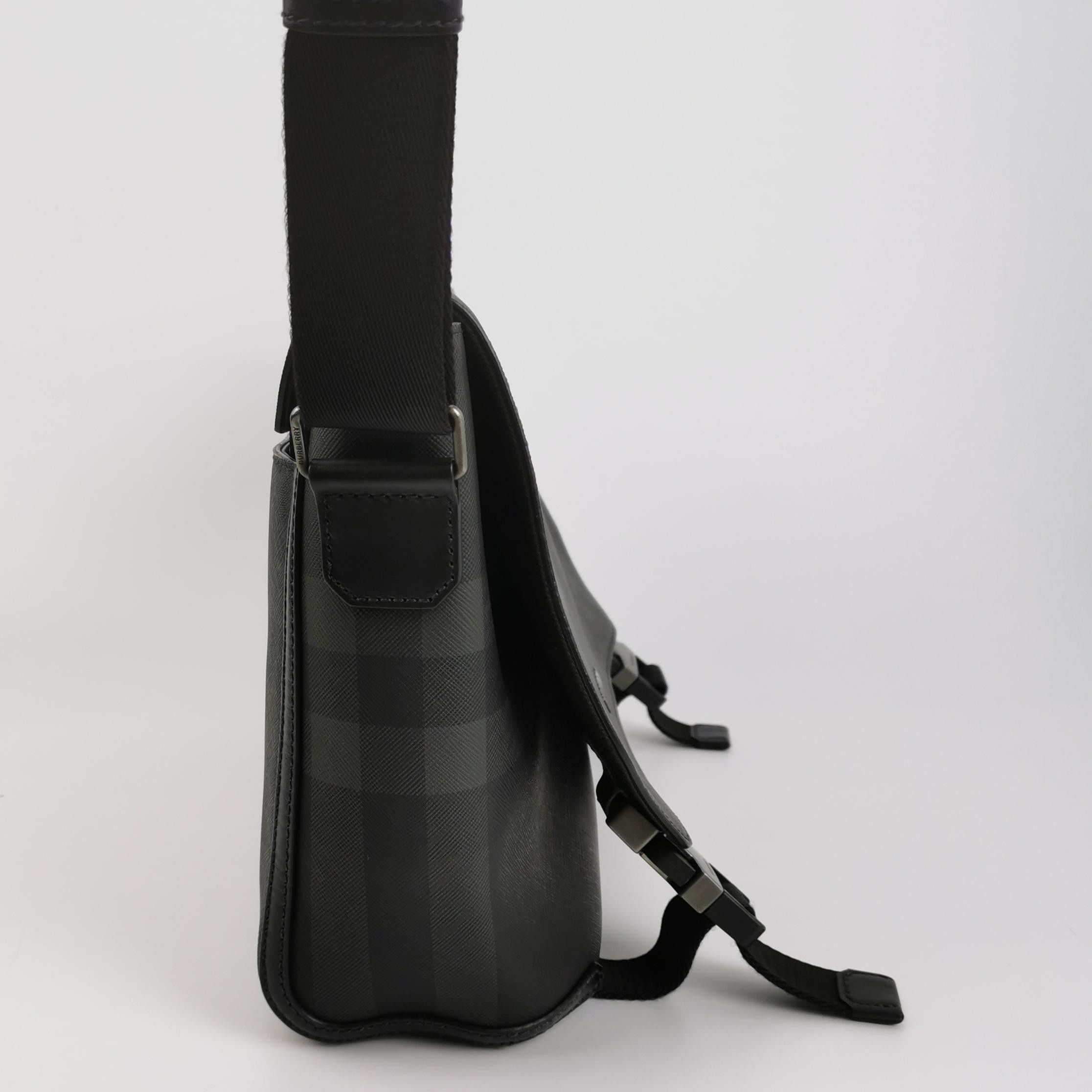 Burberry Burberry Men one size Bags Luggage Size ONE SIZE - 4 Thumbnail