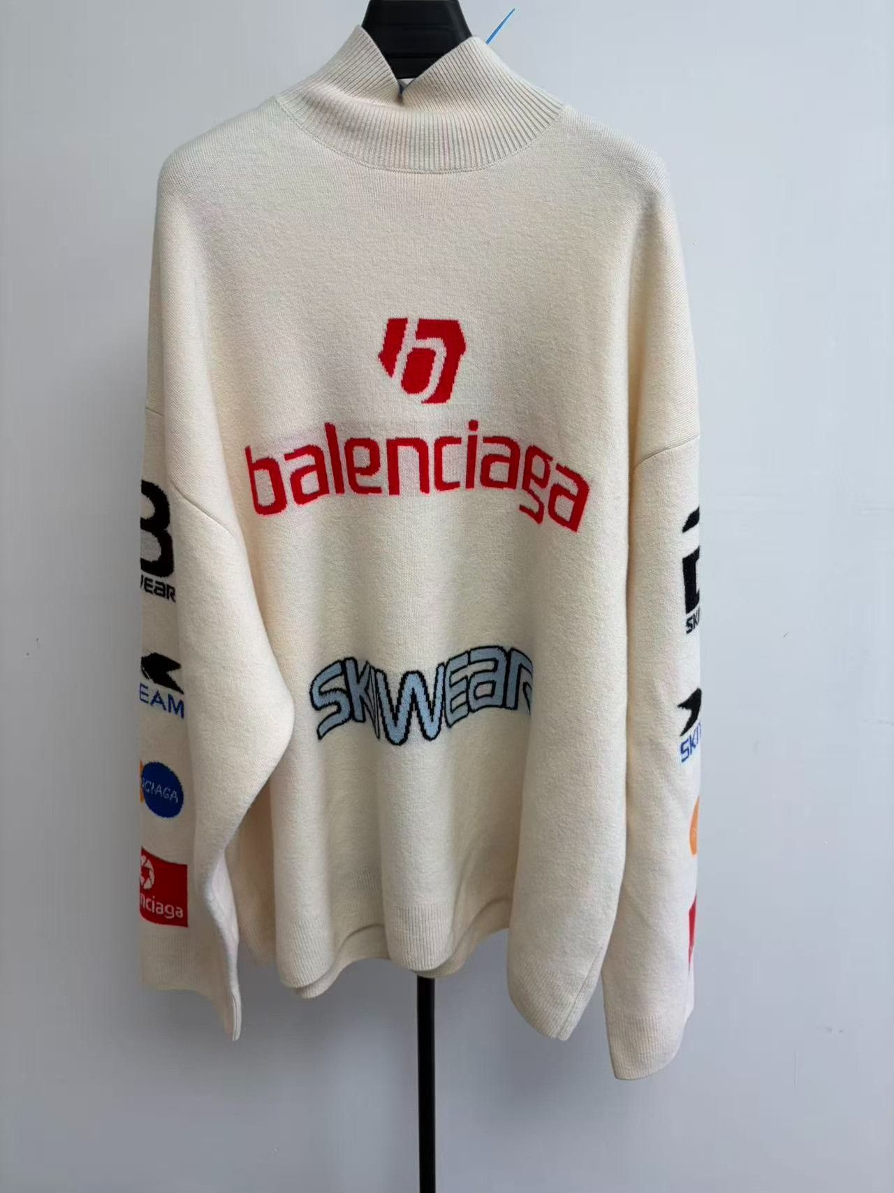 Balenciaga Balenciaga Graphic Skiwear Logo Sweater US S Size US S / EU 44-46 / 1 - 2 Thumbnail