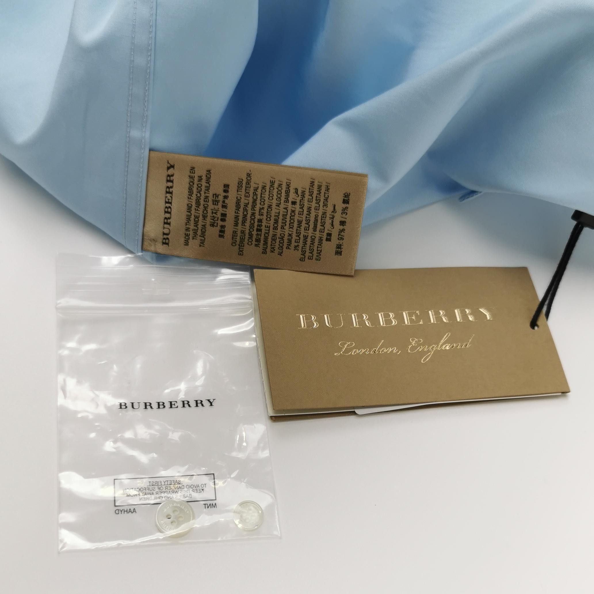Burberry Burberry Men m Button Ups Size US M / EU 48-50 / 2 - 4 Thumbnail