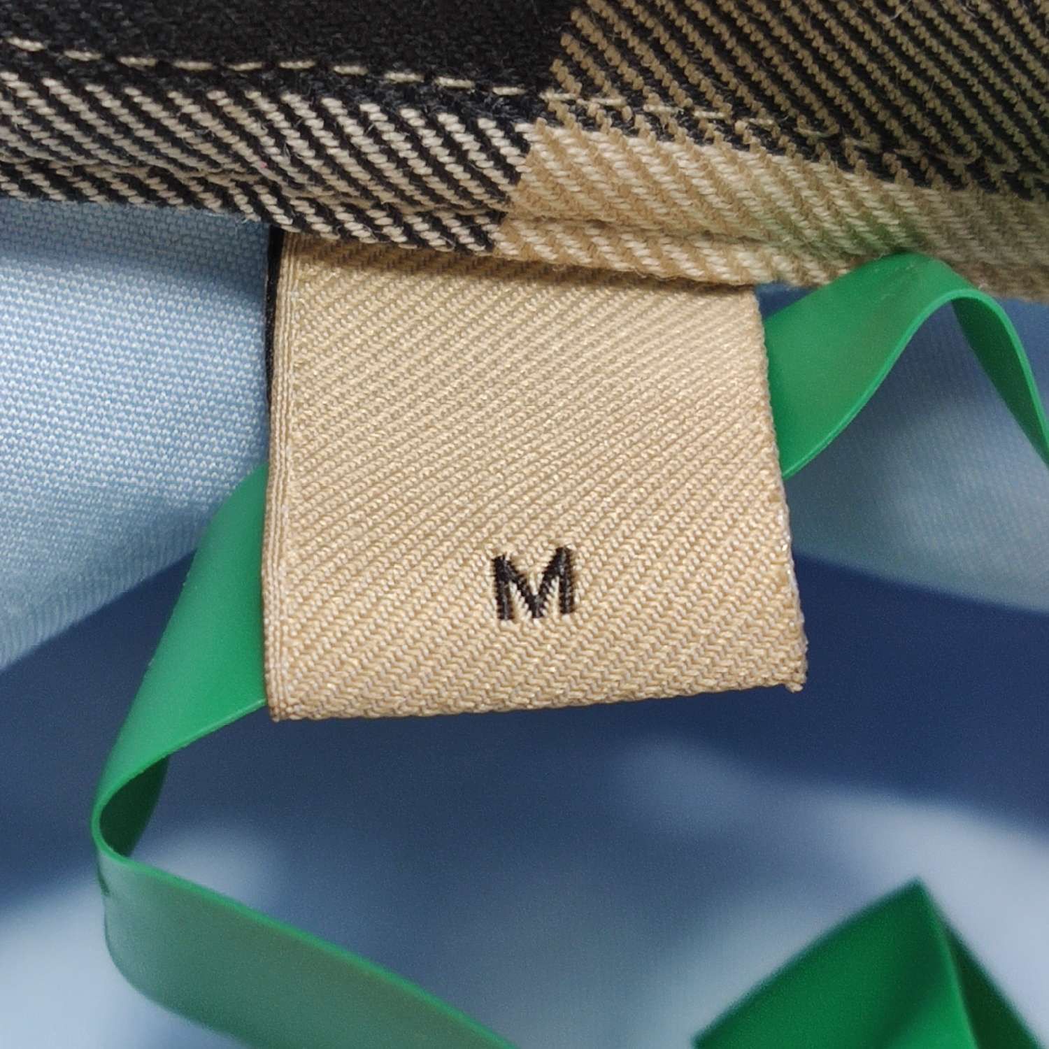 Burberry Burberry Men m Button Ups Size US M / EU 48-50 / 2 - 6 Thumbnail